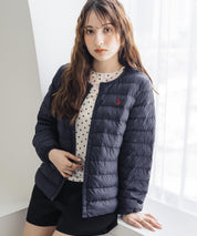 U.S. POLO ASSN. ユーエスポロアッスン W's ワンポイントロゴ刺繍中綿ノーカラーキルトジャケット 16571