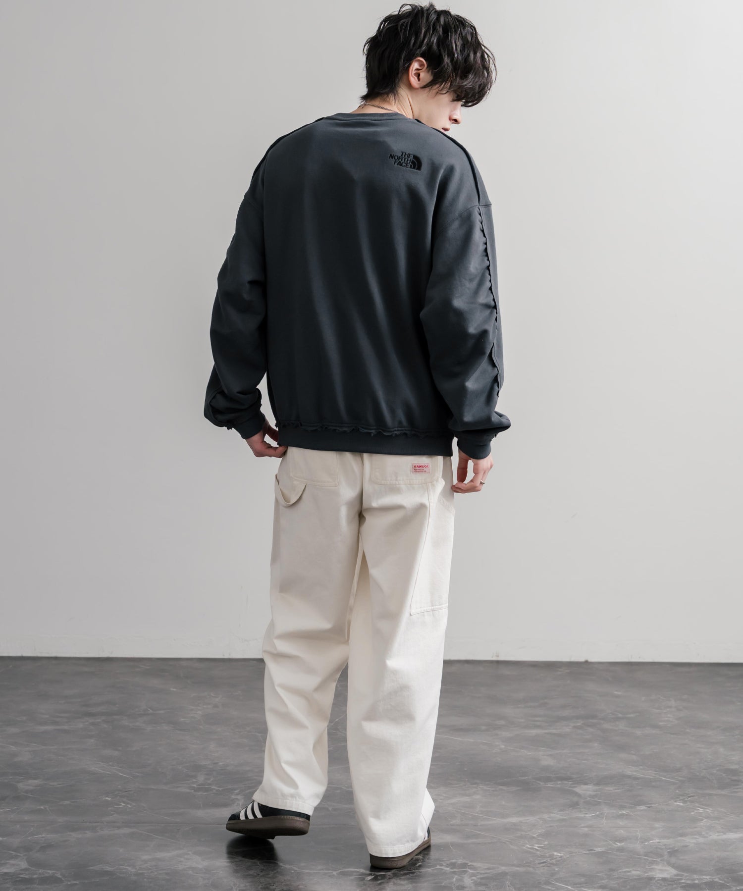日本未展開モデル THE NORTH FACE ザ・ノースフェイス WHITE LABEL ホワイトレーベル EXPLORE SWEATSHIRTS アップリケ刺繍裏毛長袖スウェット/アーチロゴトレーナー 16595