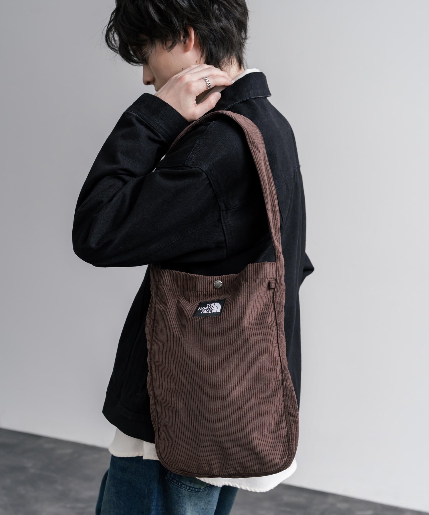 THE NORTH FACE ザ・ノースフェイス FLUID TOTE_PLUS コーデュロイトートバッグ/ロゴワッペンワンショルダーバッグ 16611