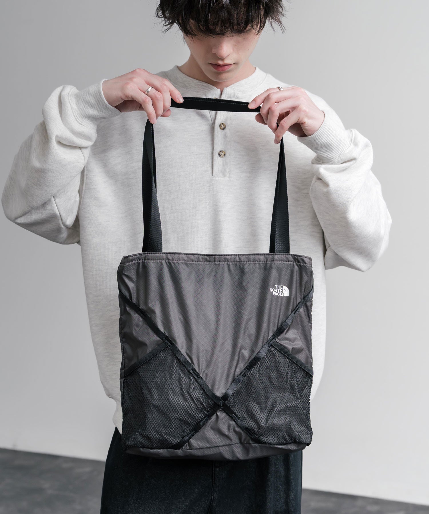 THE NORTH FACE ザ・ノースフェイス ULTRA-Z SHOULDER BAG M コーデュラナイロンショルダーバッグ/トートバッグ 16613