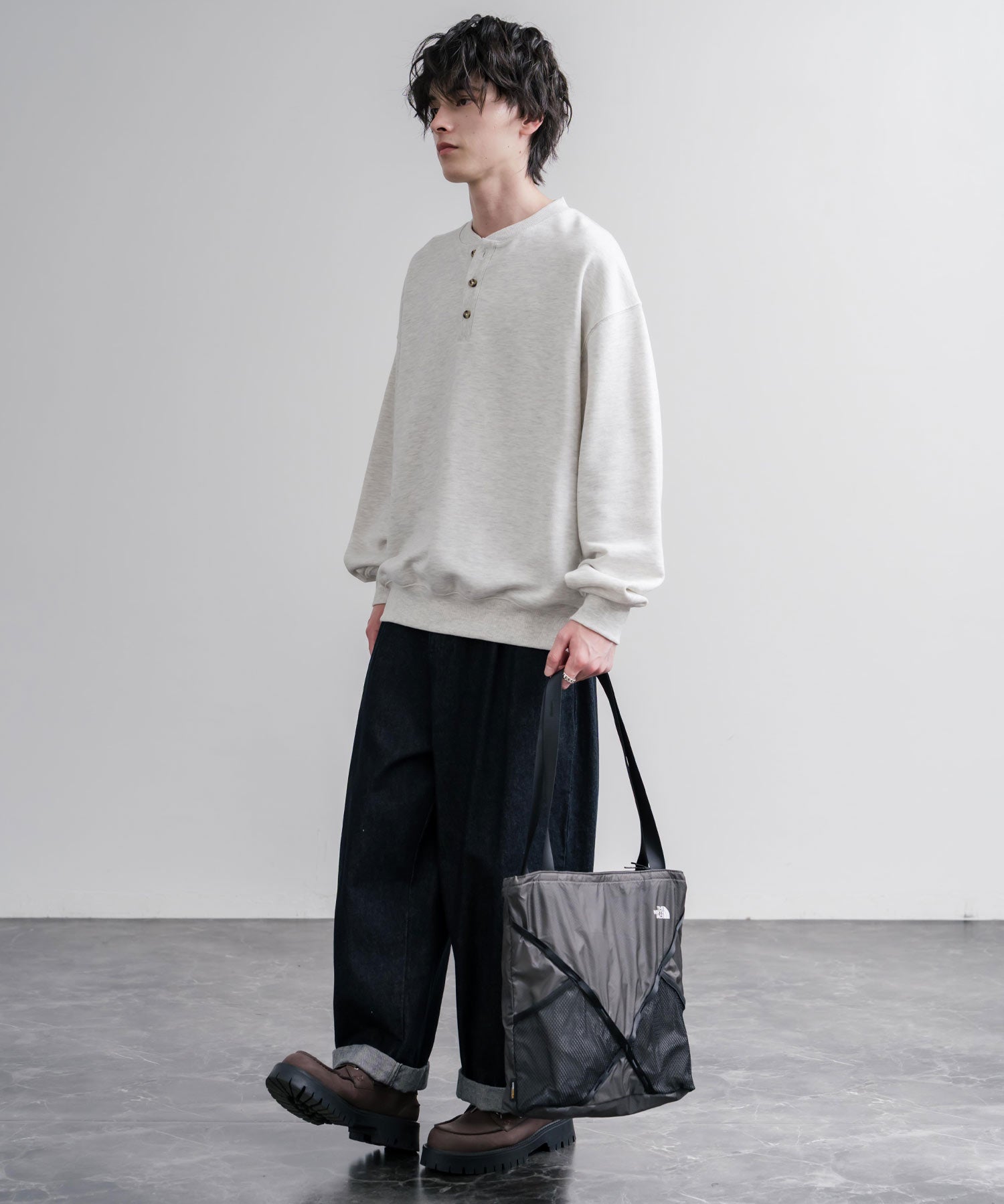 THE NORTH FACE ザ・ノースフェイス ULTRA-Z SHOULDER BAG M コーデュラナイロンショルダーバッグ/トートバッグ 16613