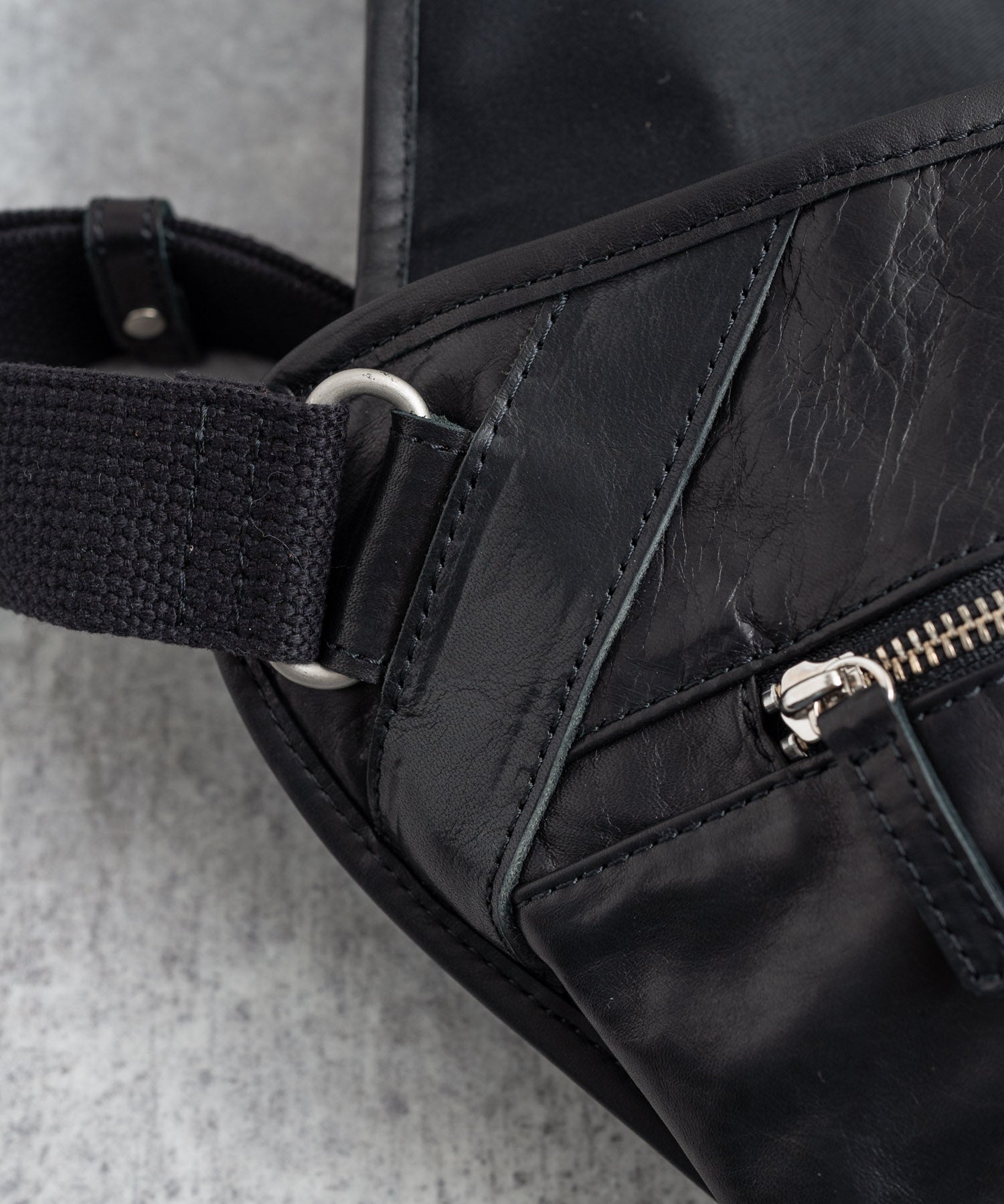 Butler Verner Sails バトラーバーナーセイルズ 日本製 国産ポニーミニメッセンジャーショルダー JA-1385-2 11040