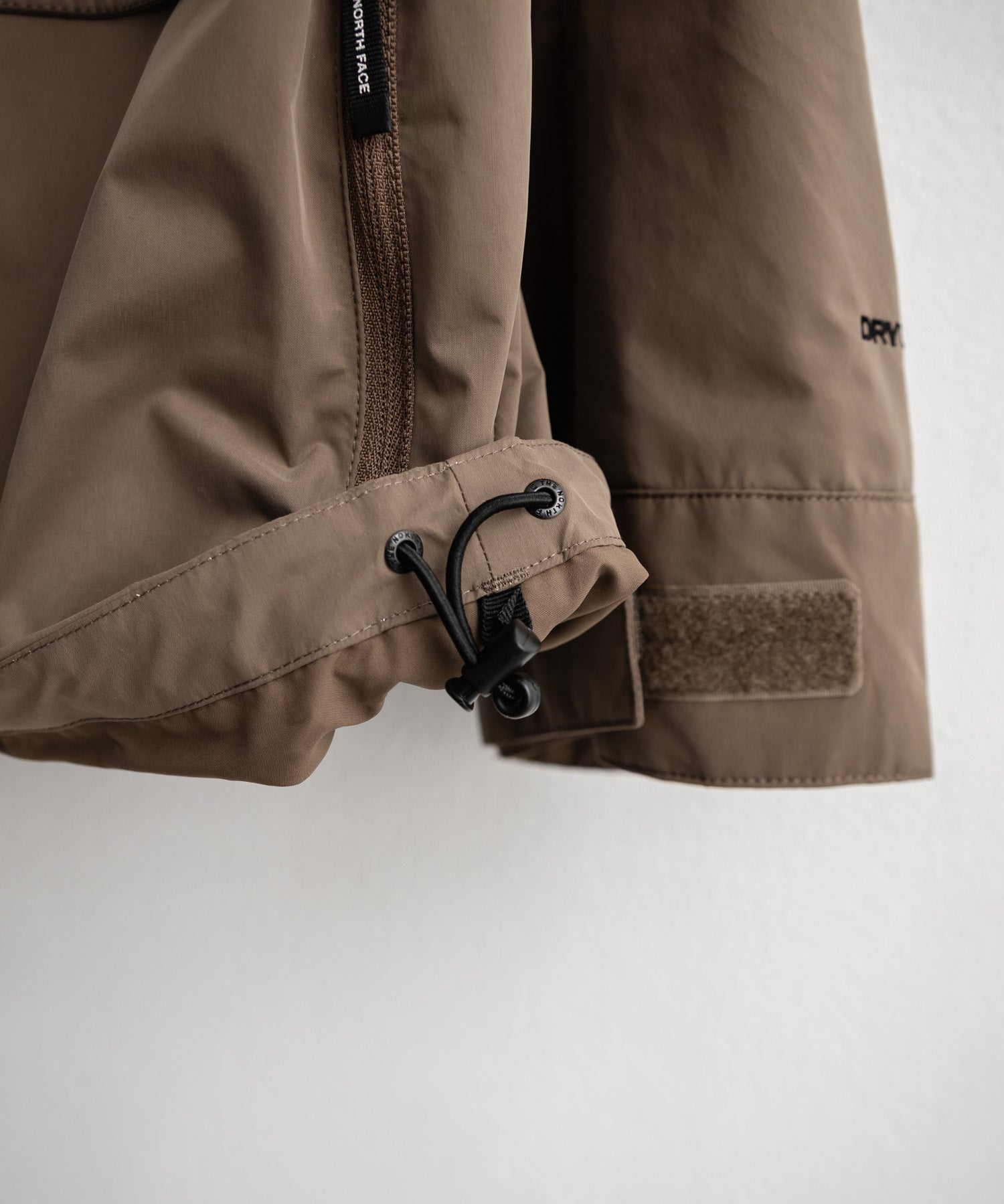 日本未展開モデル THE NORTH FACE ザ・ノースフェイス WHITE LABEL ホワイトレーベル EXPLORER JACKET オーバーサイズワンポイントロゴエクスプローラージャケット 15571