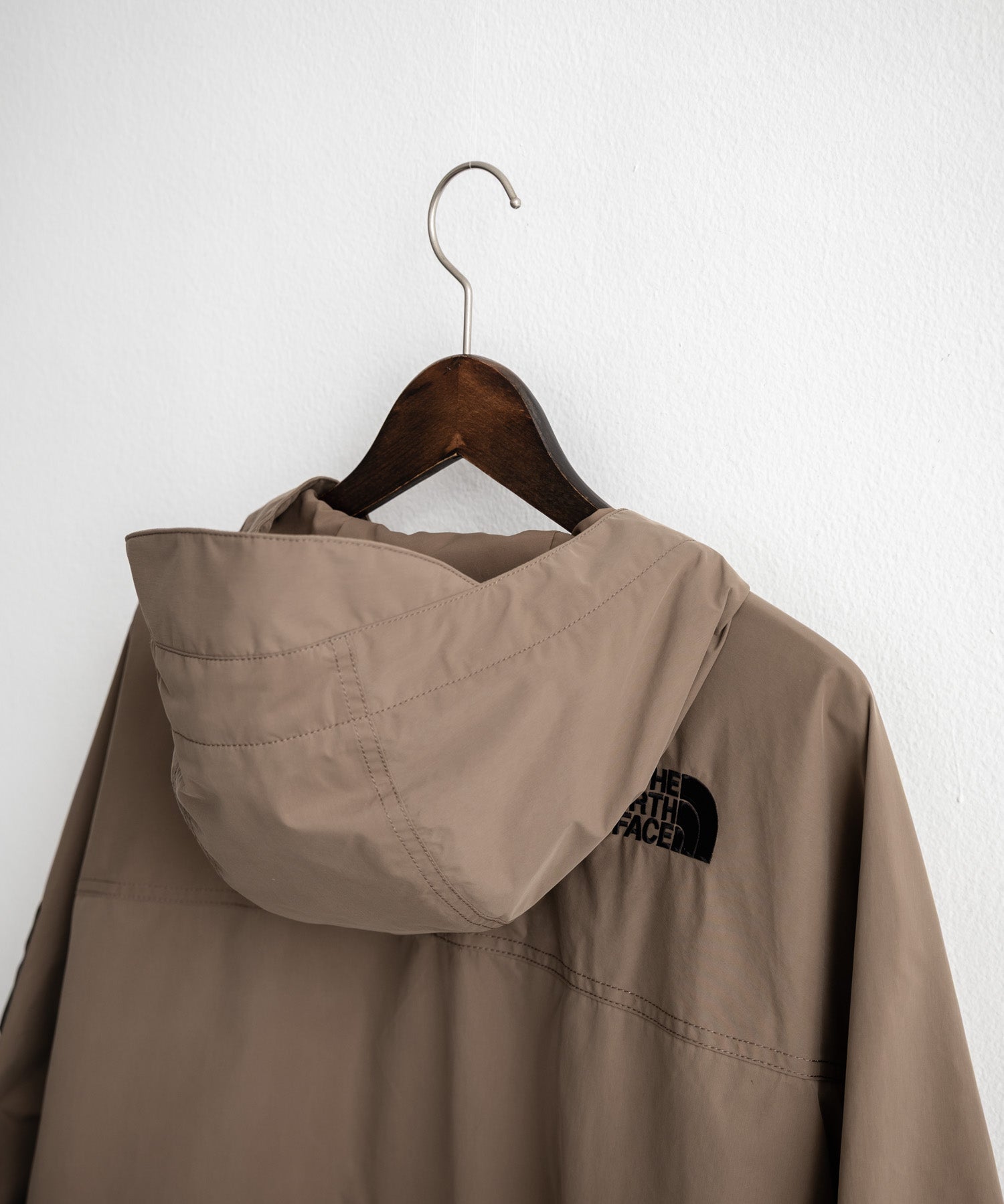 日本未展開モデル THE NORTH FACE ザ・ノースフェイス WHITE LABEL ホワイトレーベル EXPLORER JACKET オーバーサイズワンポイントロゴエクスプローラージャケット 15571