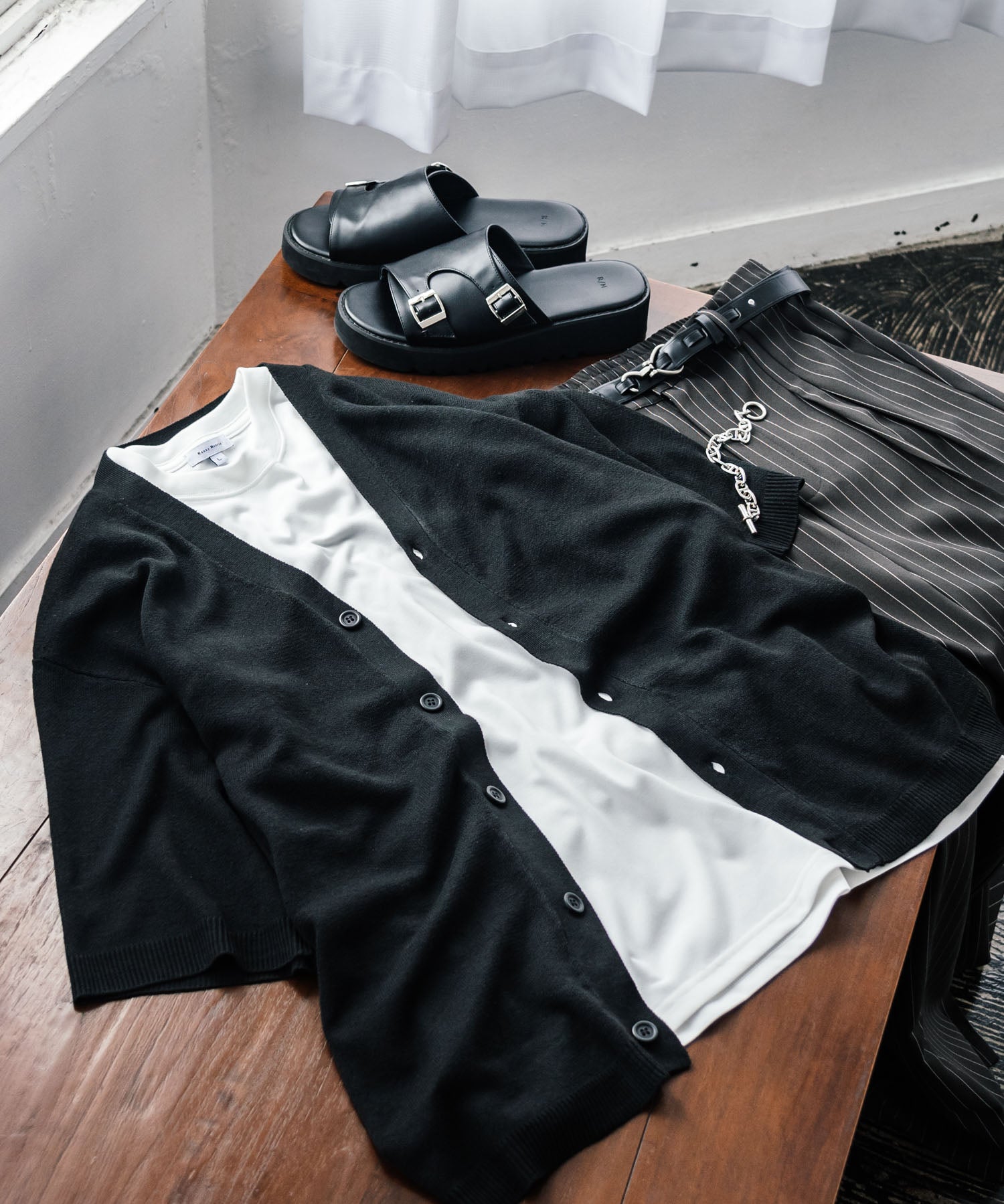 接触冷感 オーバーサイズVネックハイゲージ半袖サマーニットカーディガン 15472