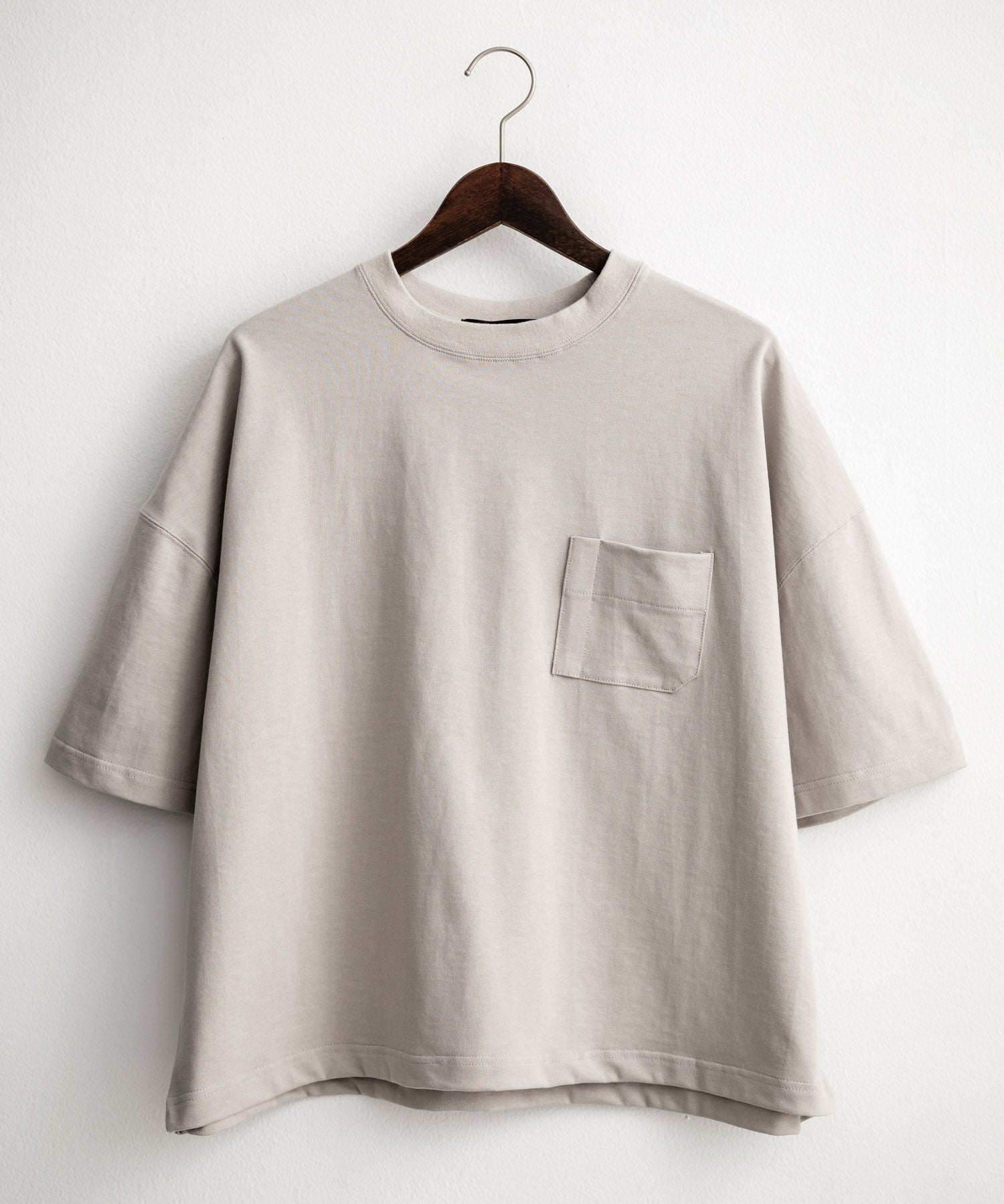Upscape Audience 日本製/国産VORTEX 8オンスMVS天竺グラスポケット付きハーフスリーブクロップドTシャツ AUD6654 15873