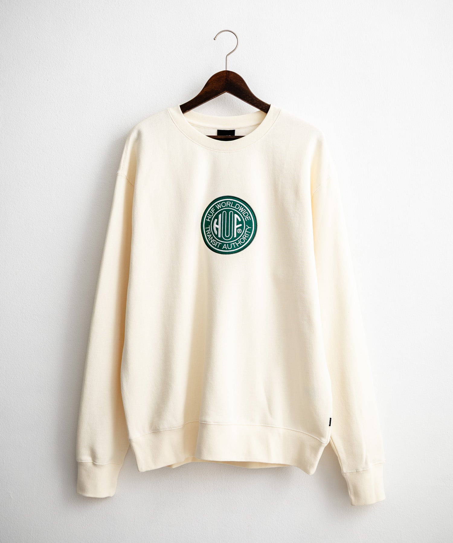 HUF ハフ TRANSIT AUTHORITY CREWNECK オーバーサイズ裏起毛トレーナースウェット	15019