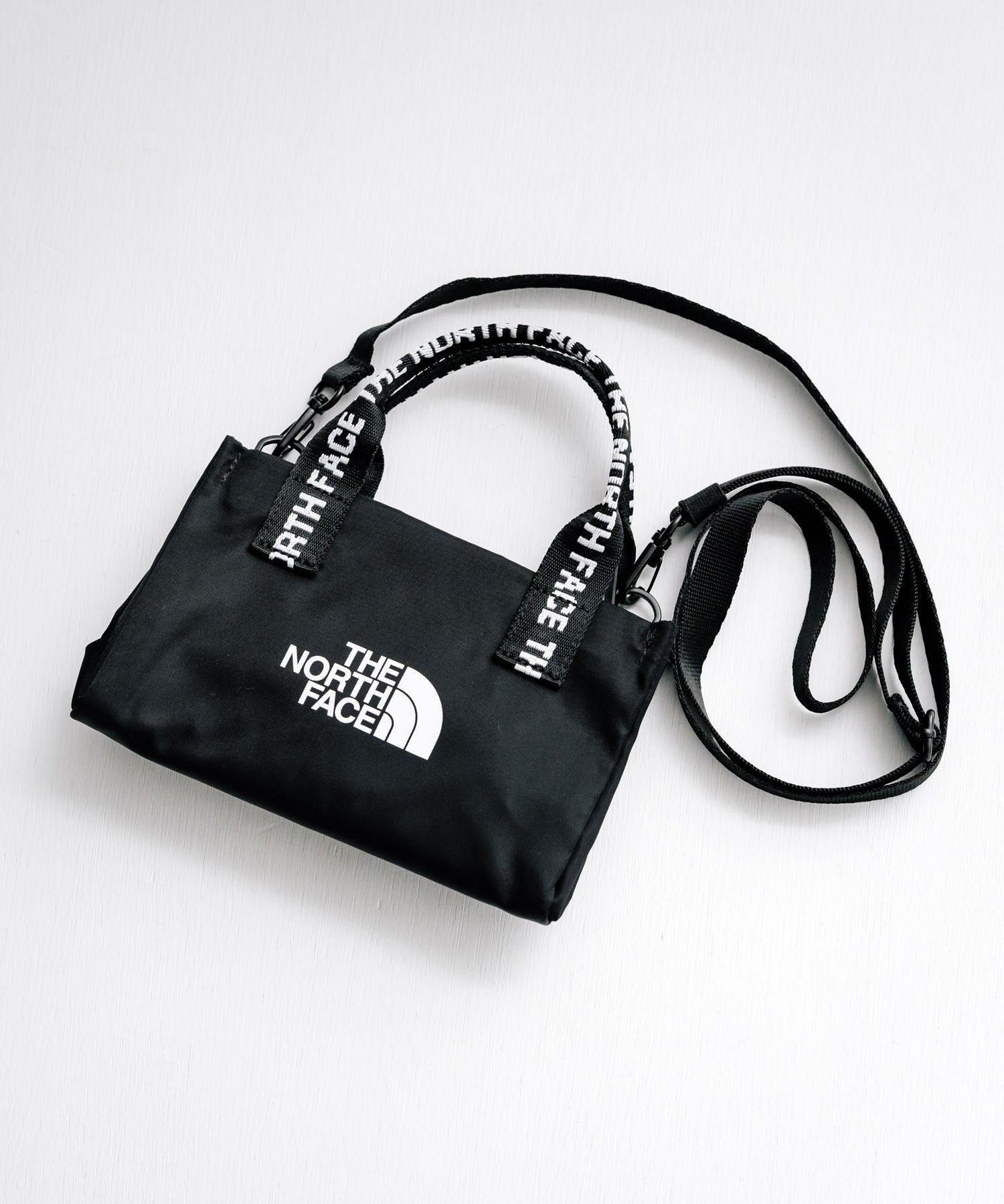 新色追加 THE NORTH FACE ザ・ノースフェイス WHITE LABEL ホワイトレーベル 韓国限定 BONNEY CROSS BAG MINI 2way ミニクロスバッグ 14343