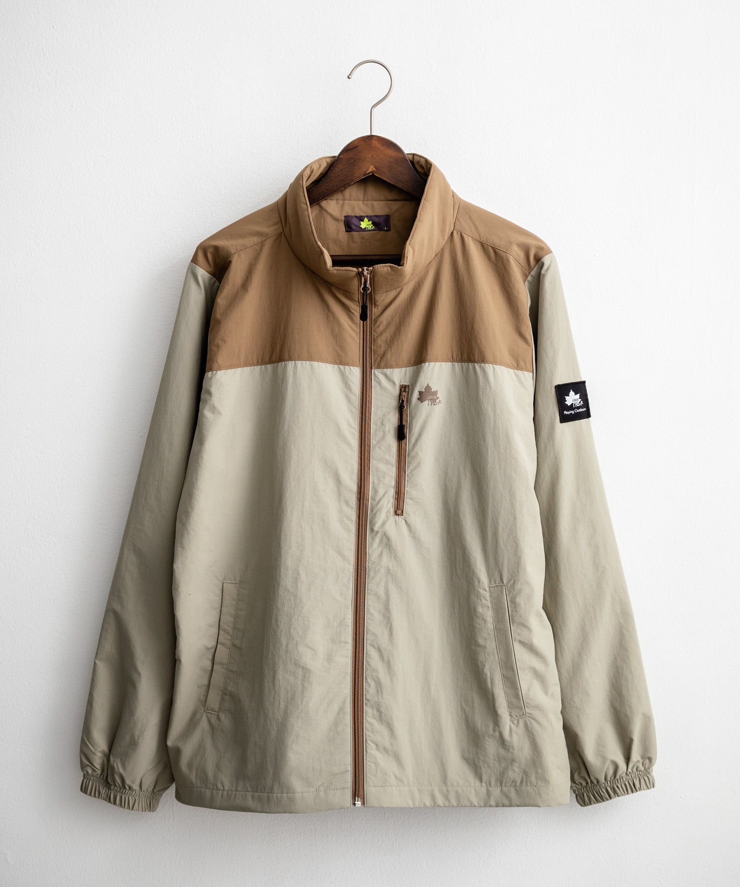 LOGOS ロゴス 撥水 裏タフタワンポイントロゴスタンドネックナイロンブルゾン 14857