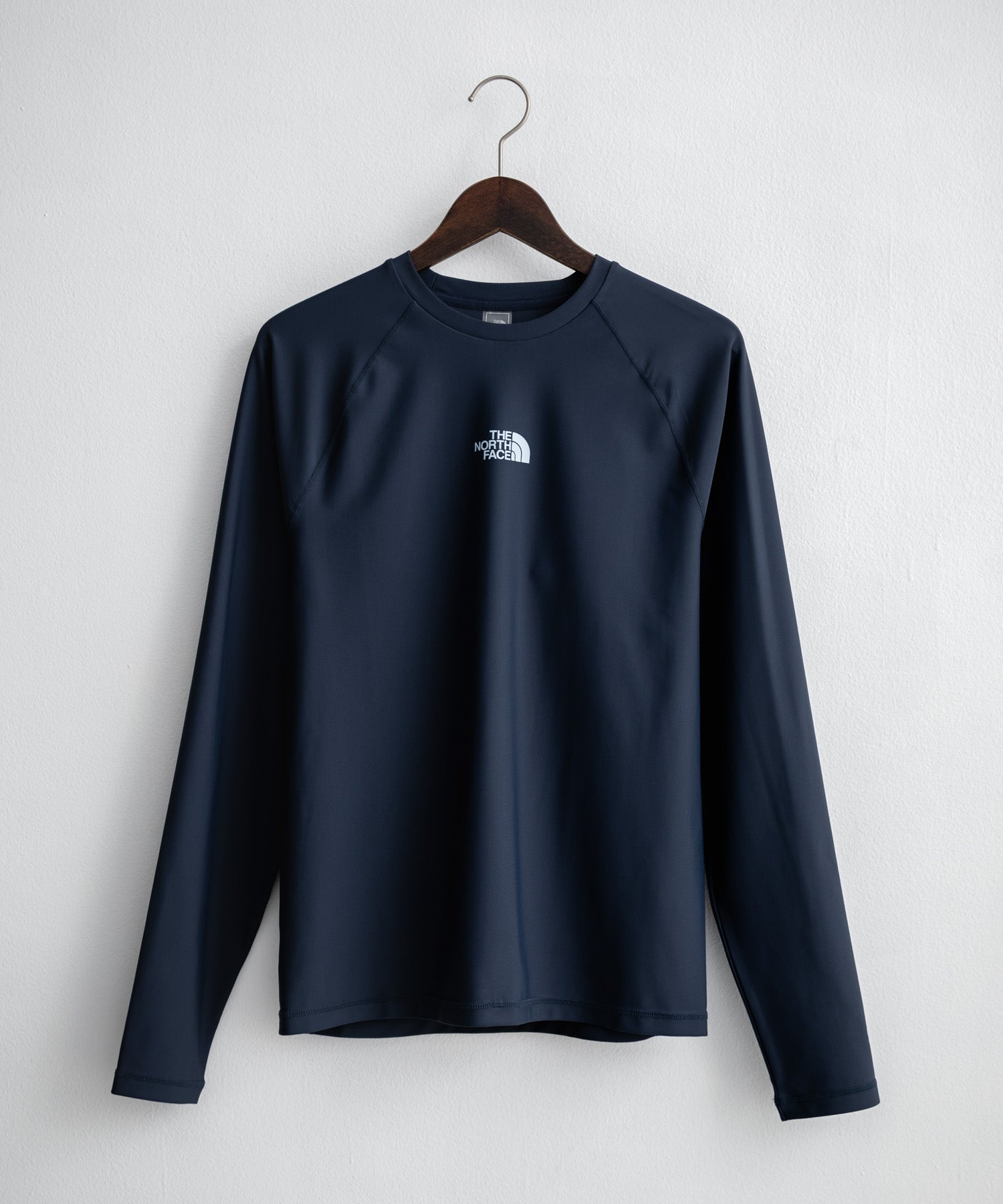 THE NORTH FACE ザ・ノースフェイス M'S ESSENTIAL L/S RASHGUARD 接触
