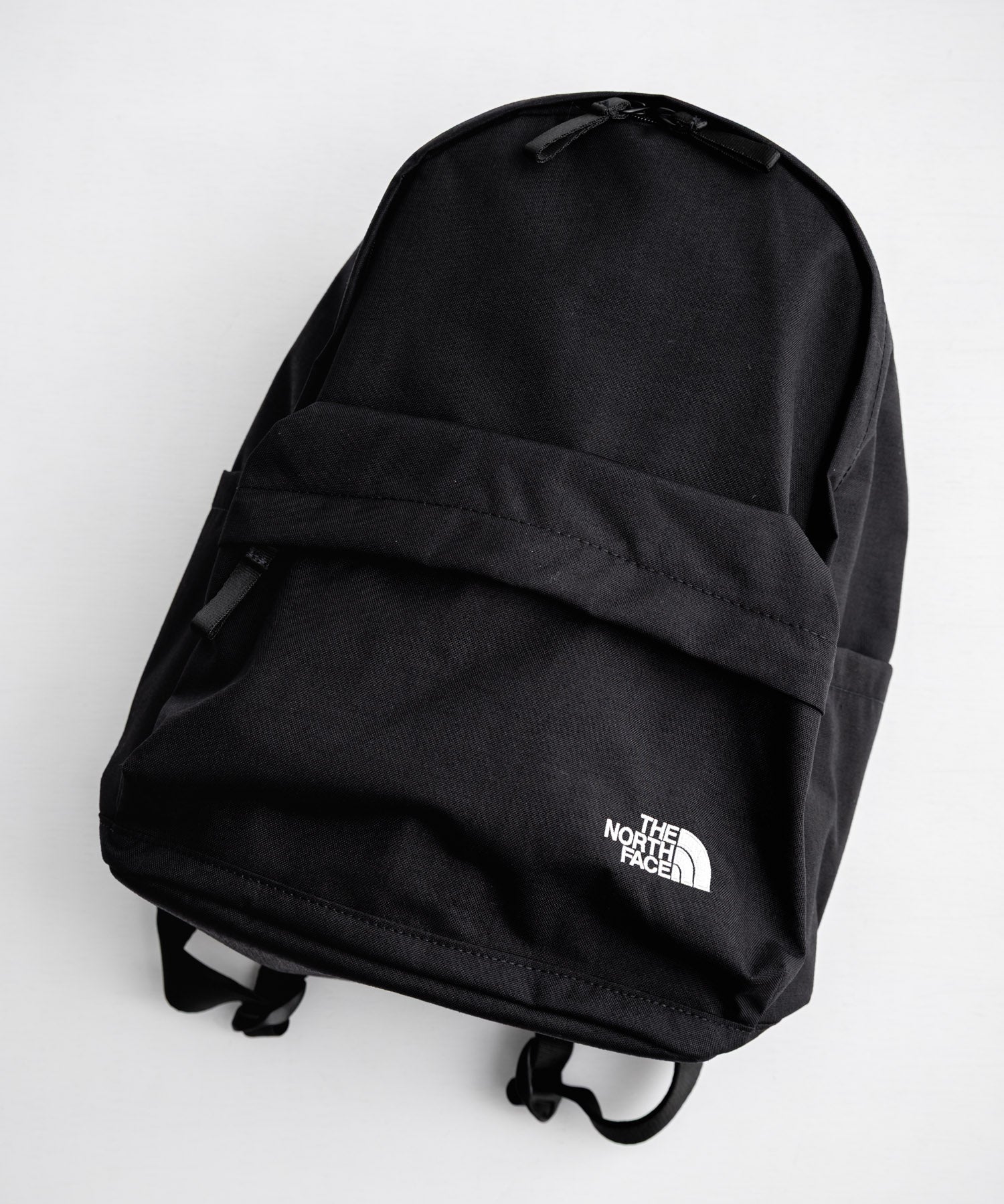 THE NORTH FACE ザ・ノースフェイス TNF DAY PACK M デイパック/ナイロンリュック 15649