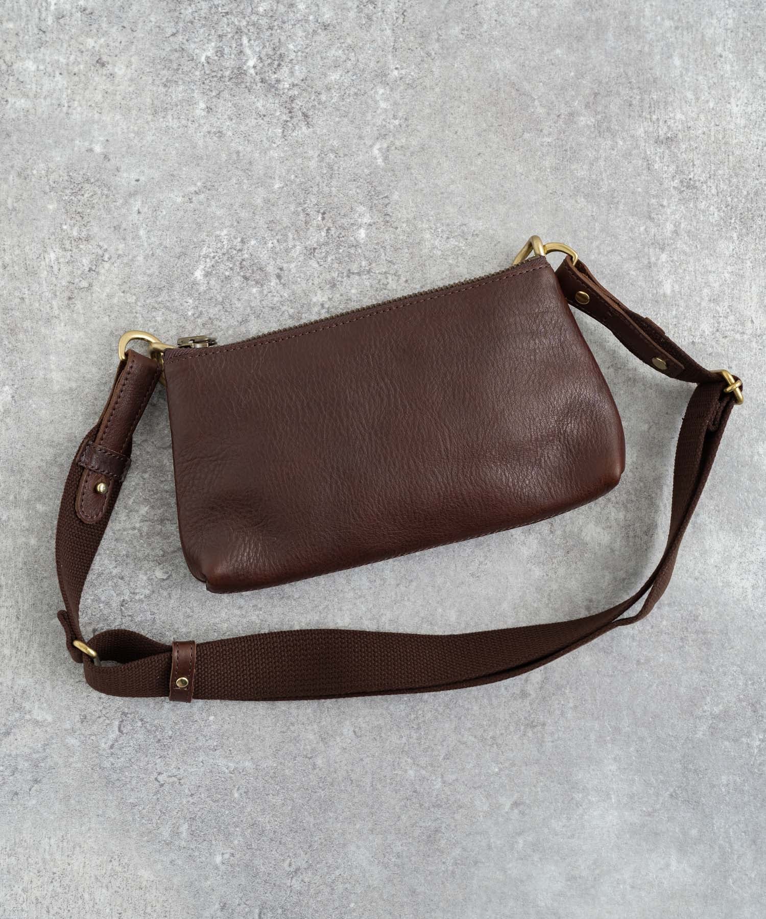 Butler Verner Sails バトラーバーナーセイルズ 日本製 国産ヌメ革レザー捻りシャックルミニショルダーバッグ JA-1713-2 4064