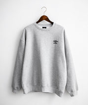 UMBRO アンブロ 別注コラボ オーバーサイズ裏起毛ワンポイントロゴ刺繍クルーネック長袖スウェット 16031