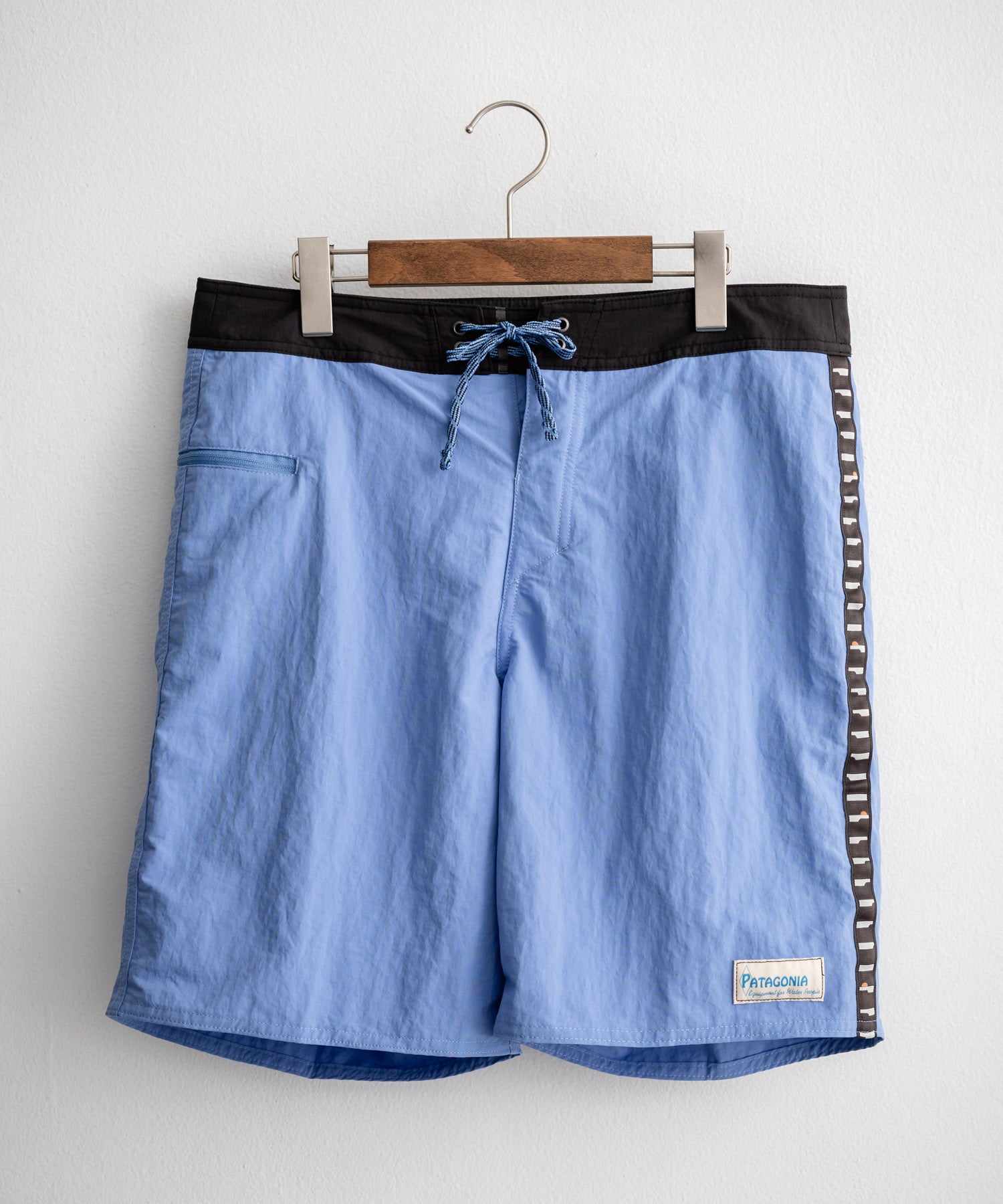 Patagonia パタゴニア M'S WAVEFARER BOARDSHORTS 19 IN 水陸両用