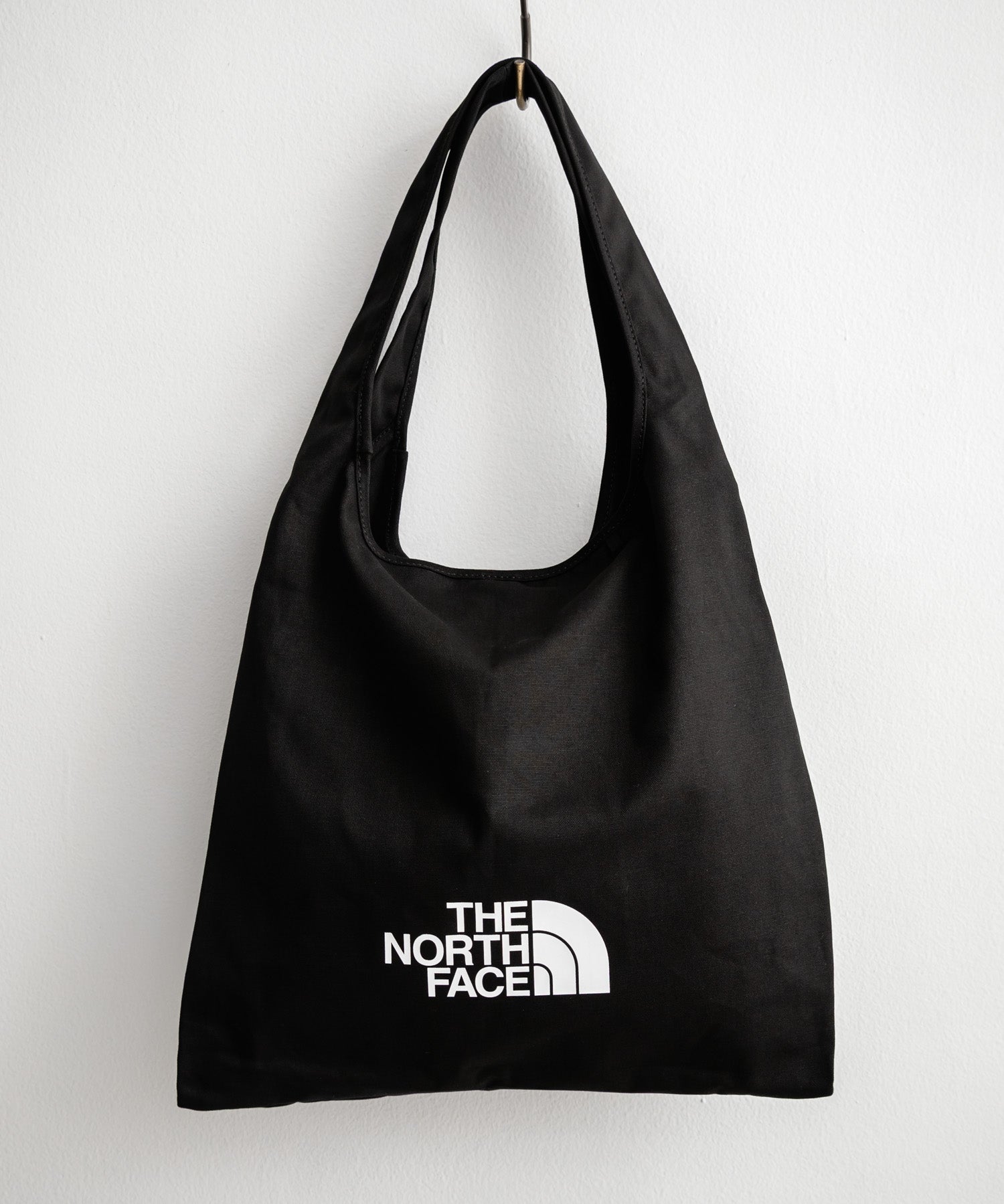 THE NORTH FACE TRIG BAG ワンポイントロゴショルダートートバッグ A4収納可能 16016