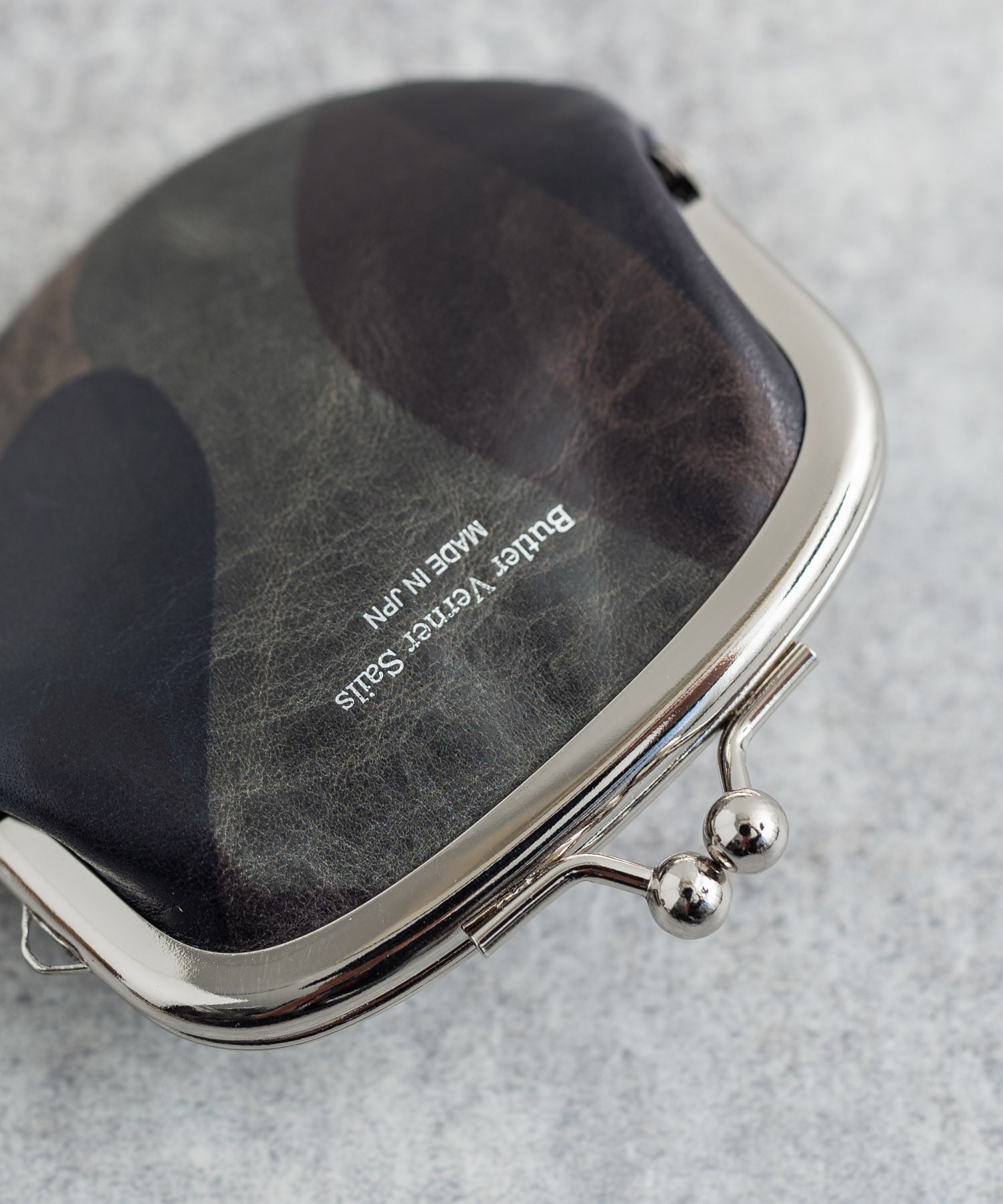 Butler Verner Sails バトラーバーナーセイルズ 日本製 国産迷彩イタリアンレザーがま口小銭入れ JW-2555 11044