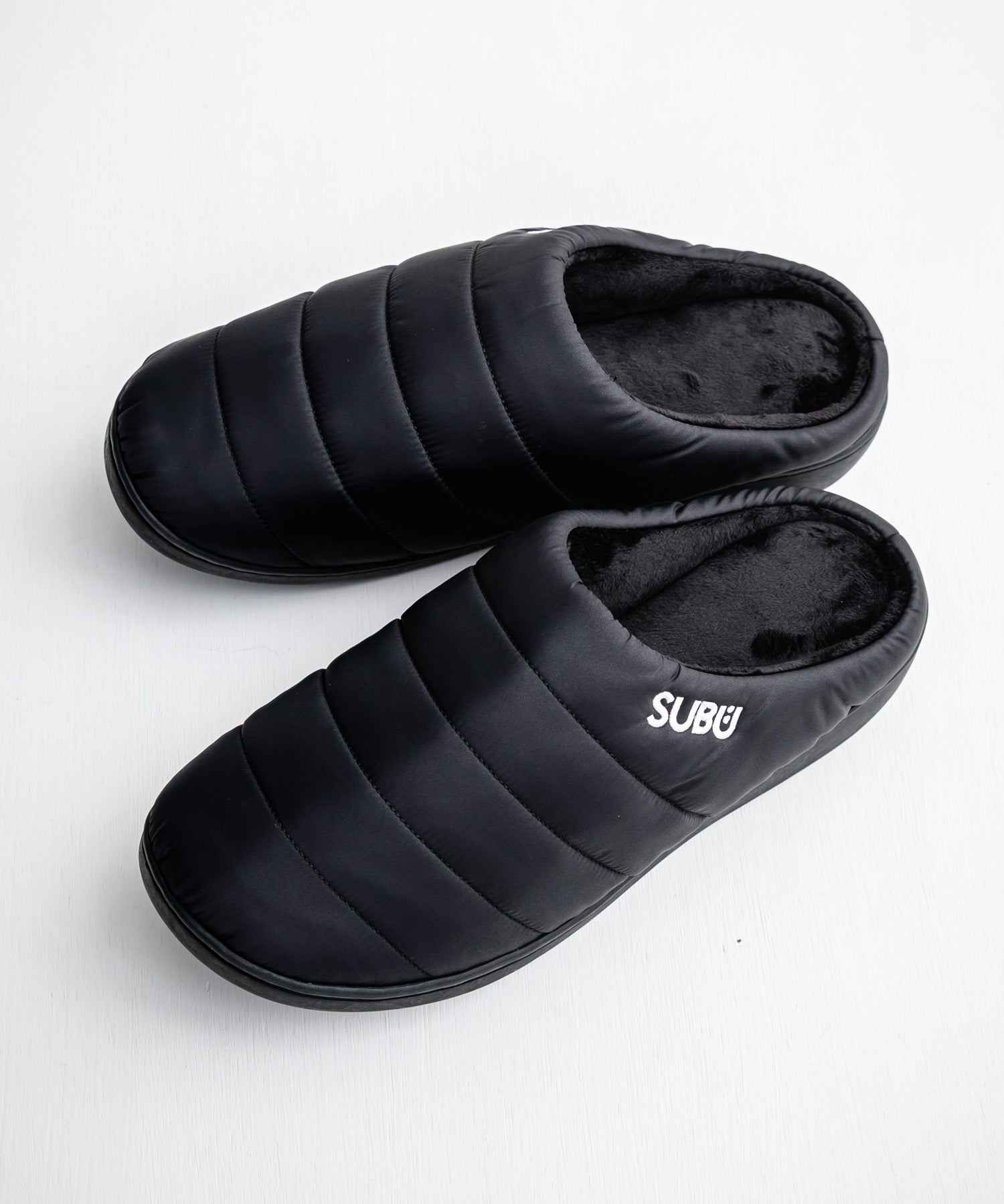 【SUBU/スブ】 サンダル F-line/ワンポイントロゴ刺繍モックシューズスリッポンスリッパ 15384