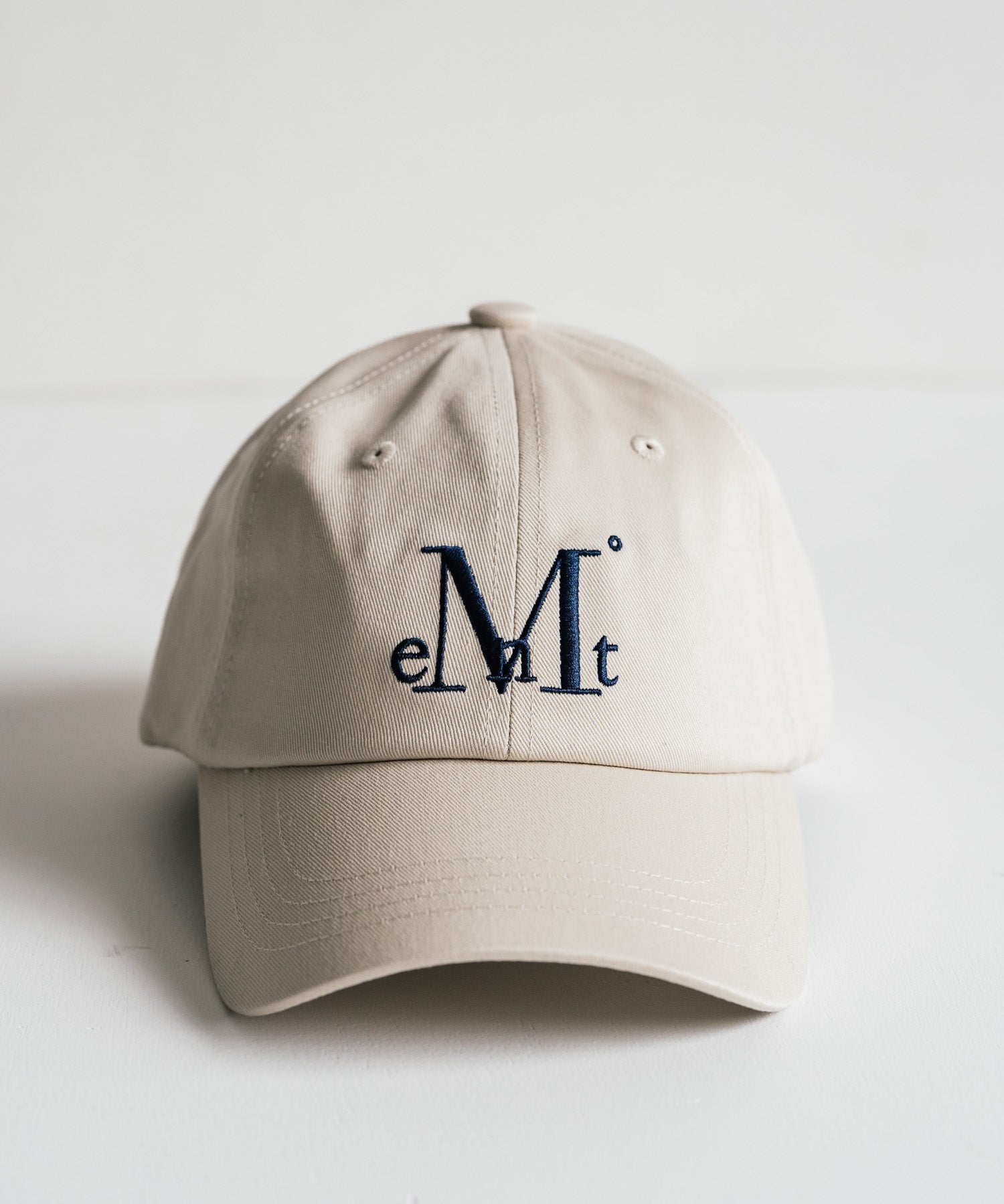 MUCENT SIGNATURE BALL CAP ロゴ刺繍ベースボールキャップ 15901