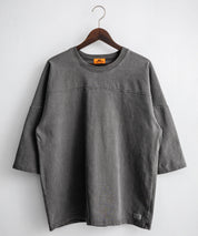 KRIFF MAYER クリフメイヤー オーバーサイズ ヘビーオンス天竺 ピグメント加工 フットボール七分袖Tシャツ 2435808