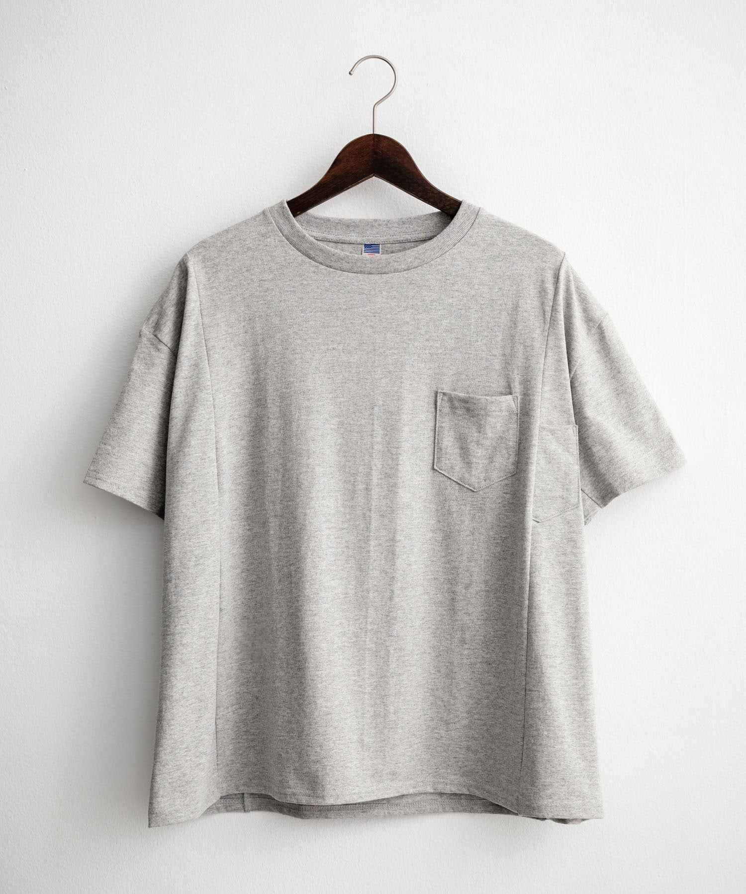 Upscape Audience アップスケープオーディエンス 日本製 国産ビッグサイズリメイクUSAファブリックポケット付き半袖Tシャツ AUD6739 16035