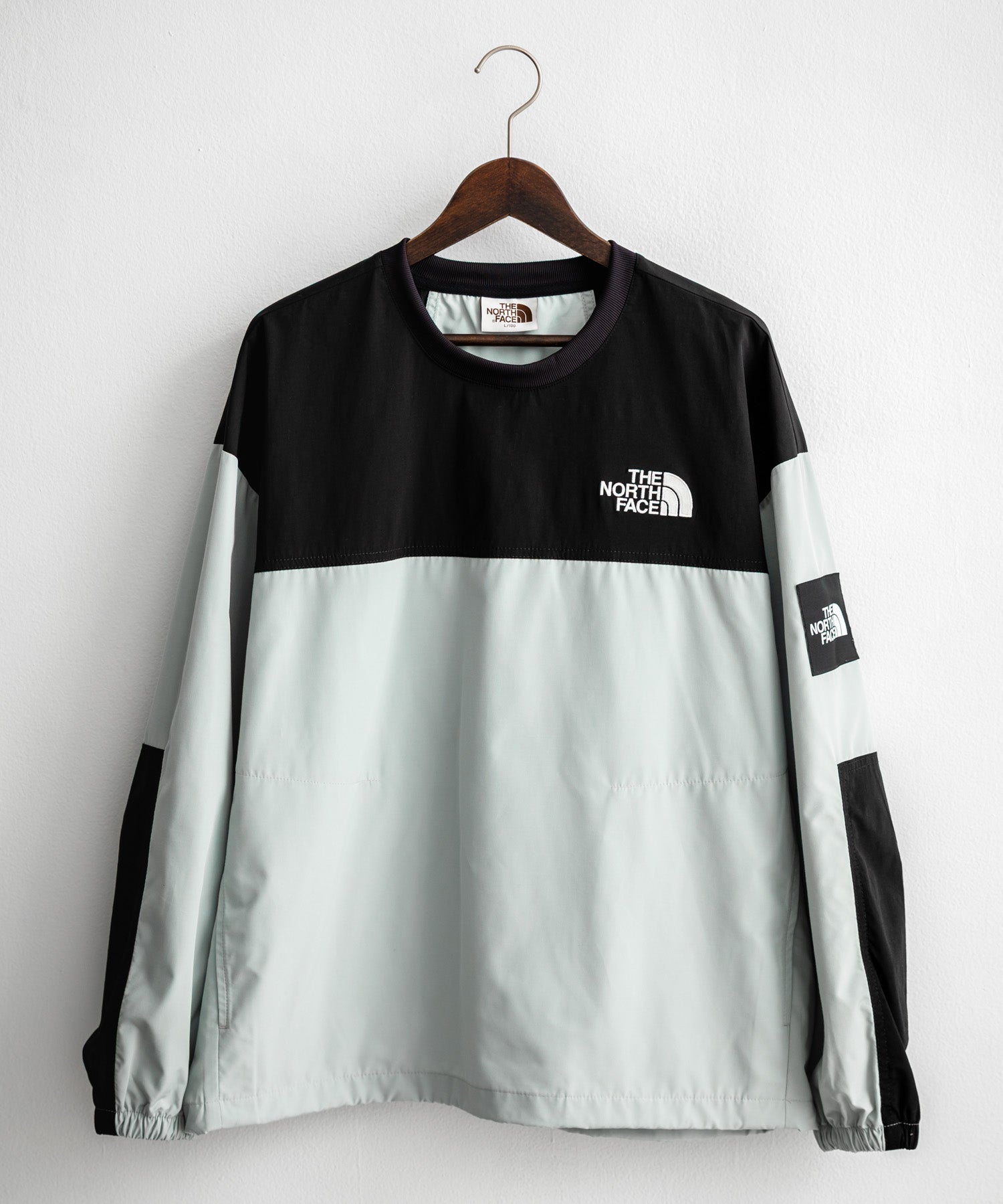 日本未展開モデル THE NORTH FACE ザ・ノースフェイス ALBANY CREWNECK 長袖ナイロンクルーネックプルオーバー 14477