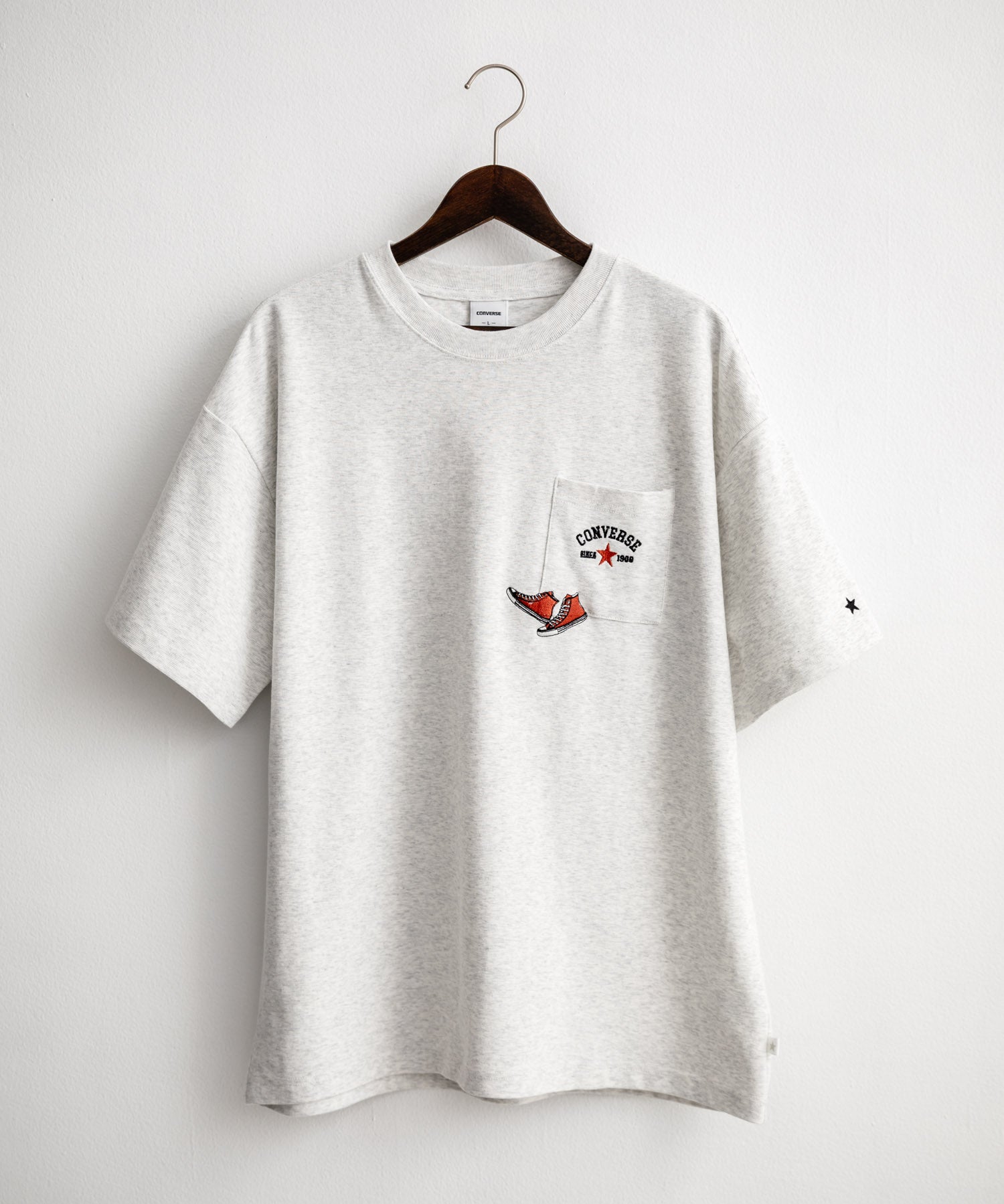 CONVERSE コンバース オーバーサイズフライスシューズエンブレム刺繍胸ポケット付きクルーネック半袖Tシャツ 15725