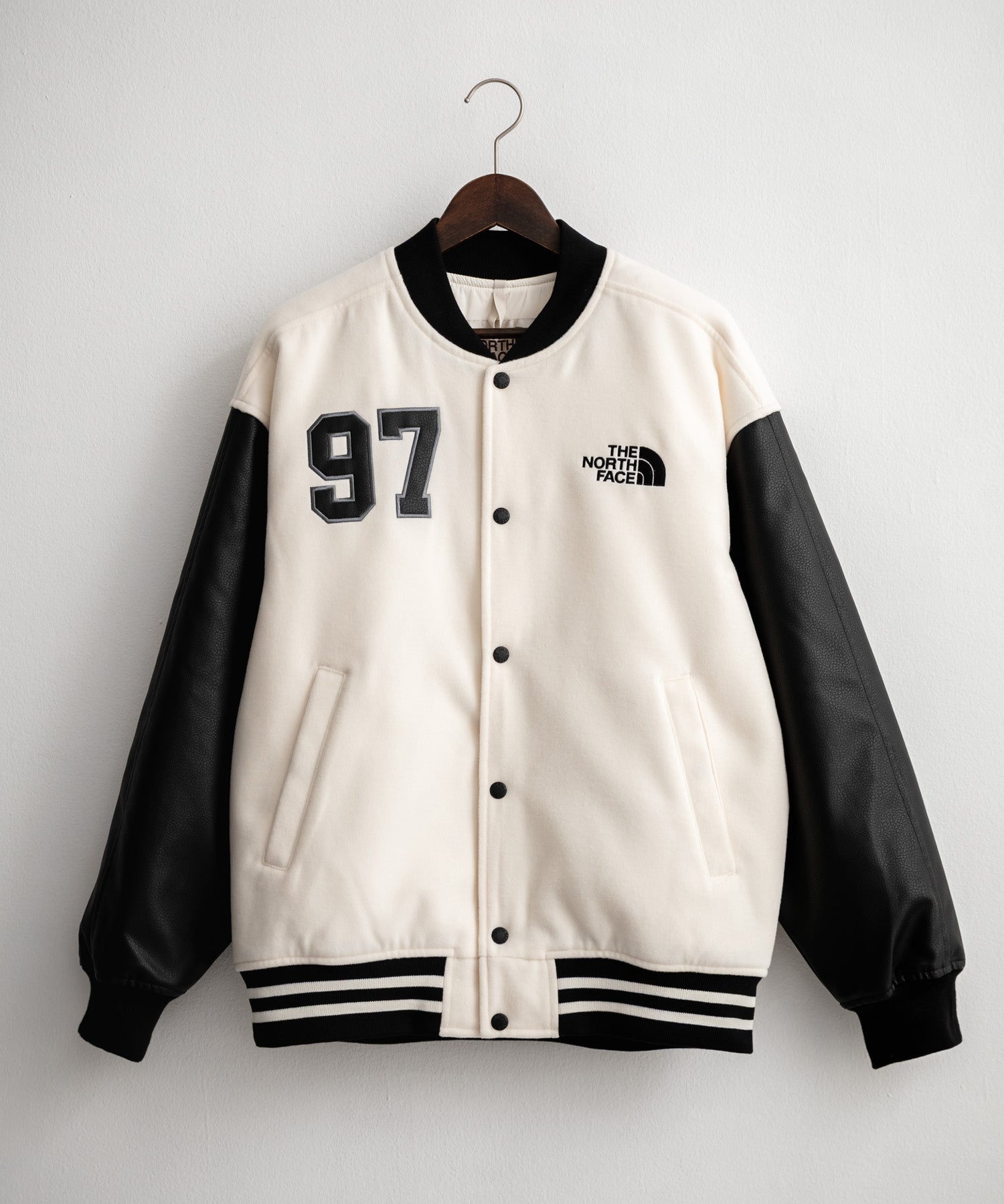 日本未展開モデル WHITE LABEL THE NORTH FACE VARSITY HEAT JACKET オーバーサイズフェイクレザー切替スタジャン/ブルゾン 15555