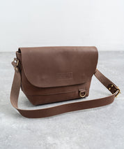 Butler Verner Sails バトラーバーナーセイルズ 日本製 国産本ヌメ革ショルダーバッグ JA-0918-3 1900