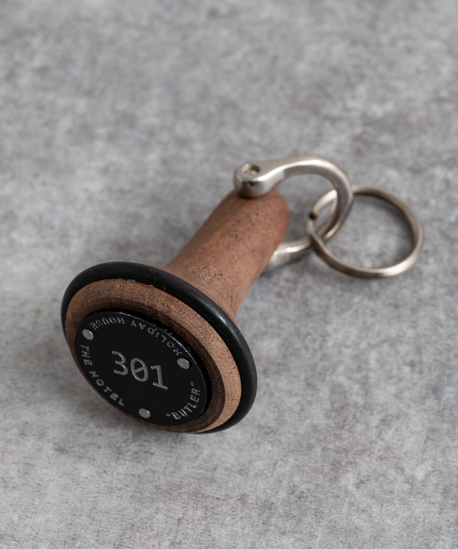 Butler Verner Sails バトラーバーナーセイルズ 日本製 国産 WALNUT THE HOTEL KEY HOLDER JW-2579 12337