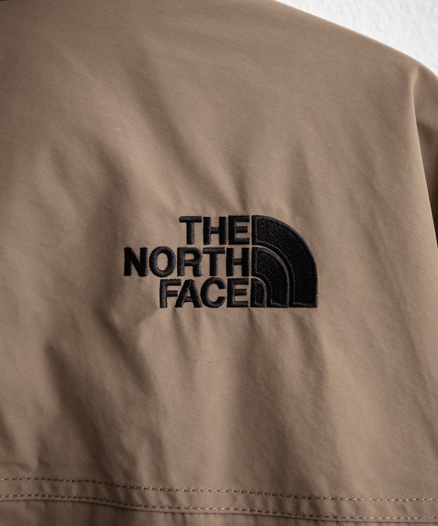 日本未展開モデル THE NORTH FACE ザ・ノースフェイス WHITE LABEL ホワイトレーベル EXPLORER JACKET オーバーサイズワンポイントロゴエクスプローラージャケット 15571
