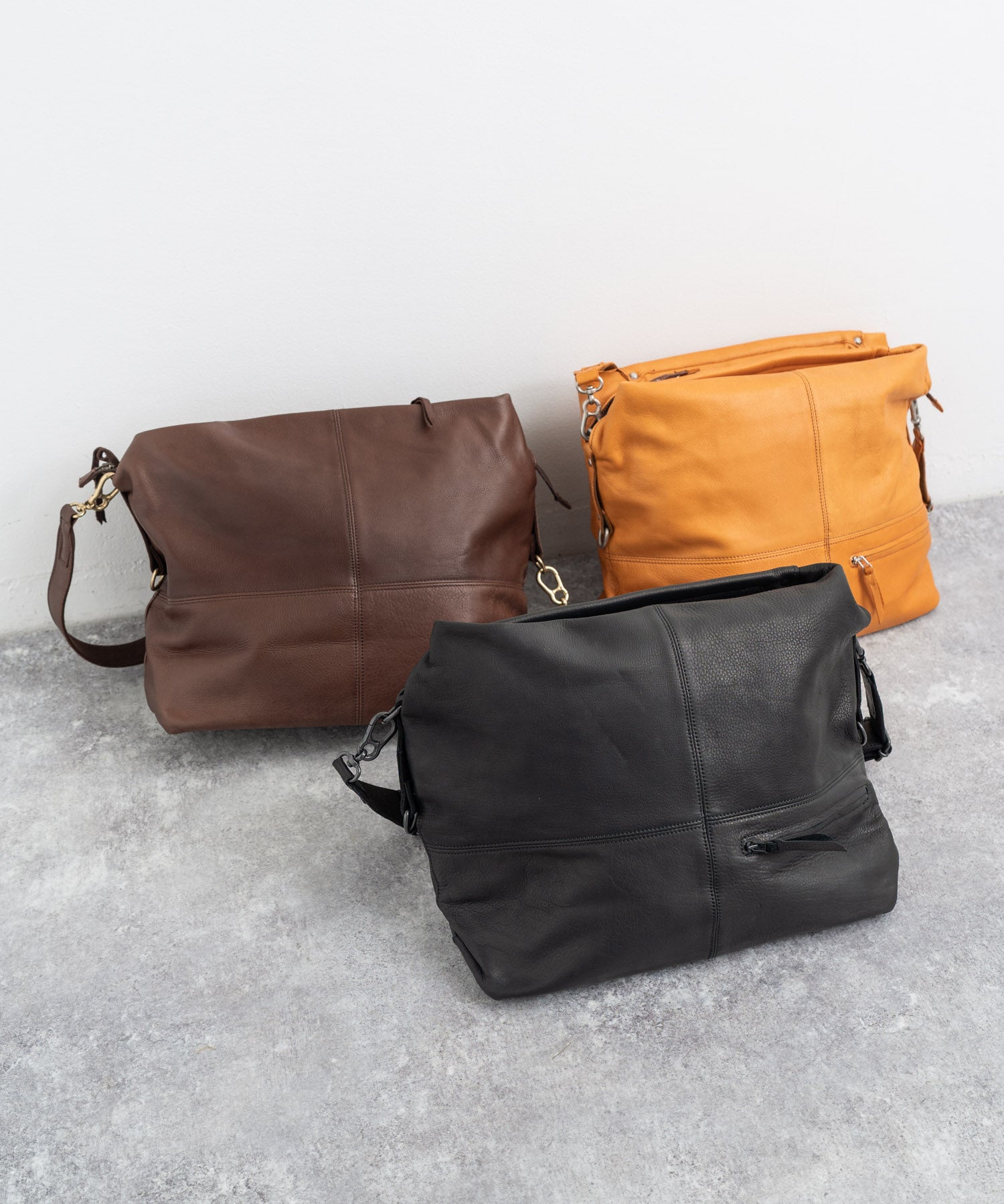 Butler Verner Sails バトラーバーナーセイルズ 日本製 国産オイルレザーエディターズショルダー2nd JA-2128 7834