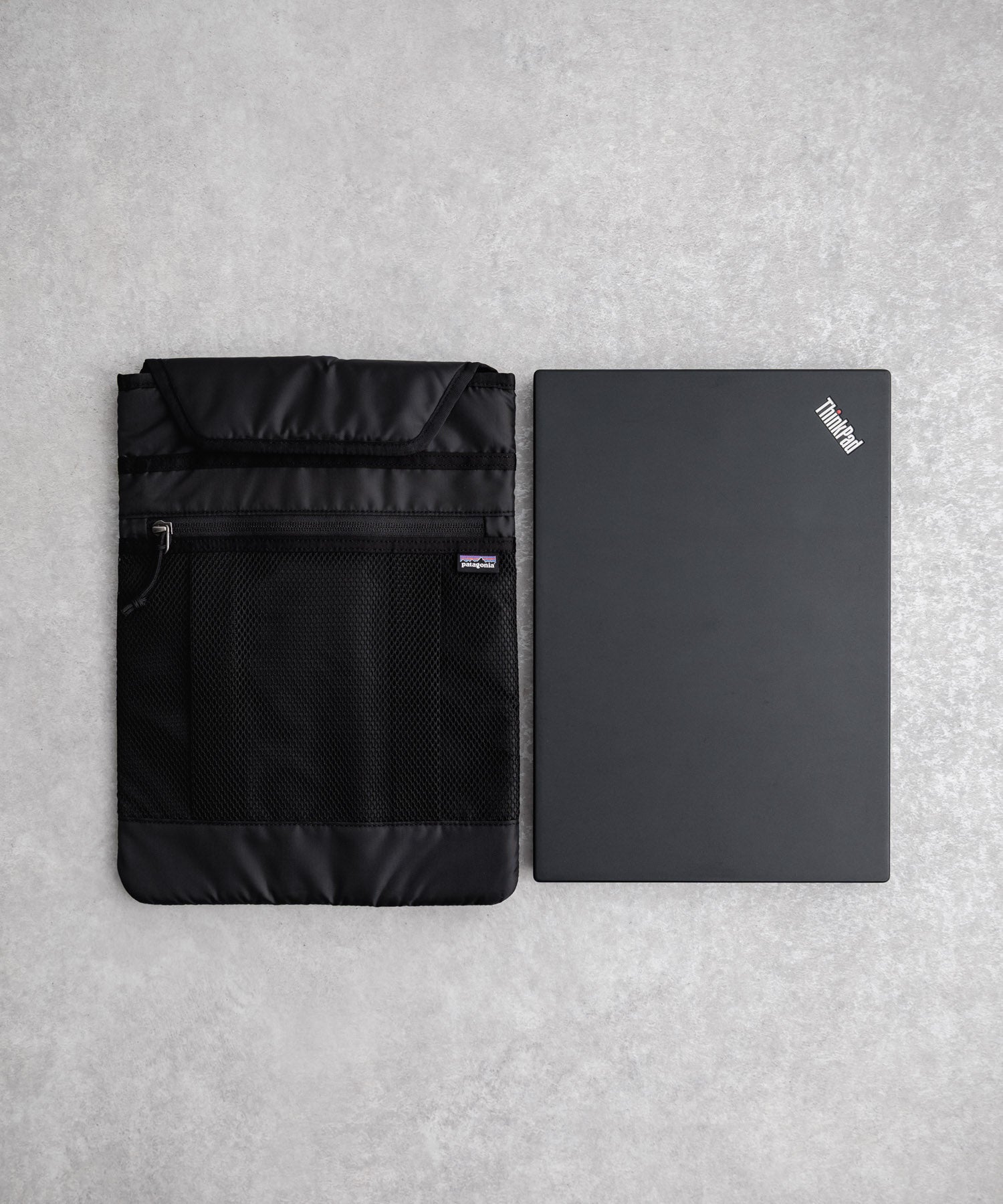 Patagonia ATOM DAY PACK 24L ワンポイントロゴバックパック リュックサック 16216