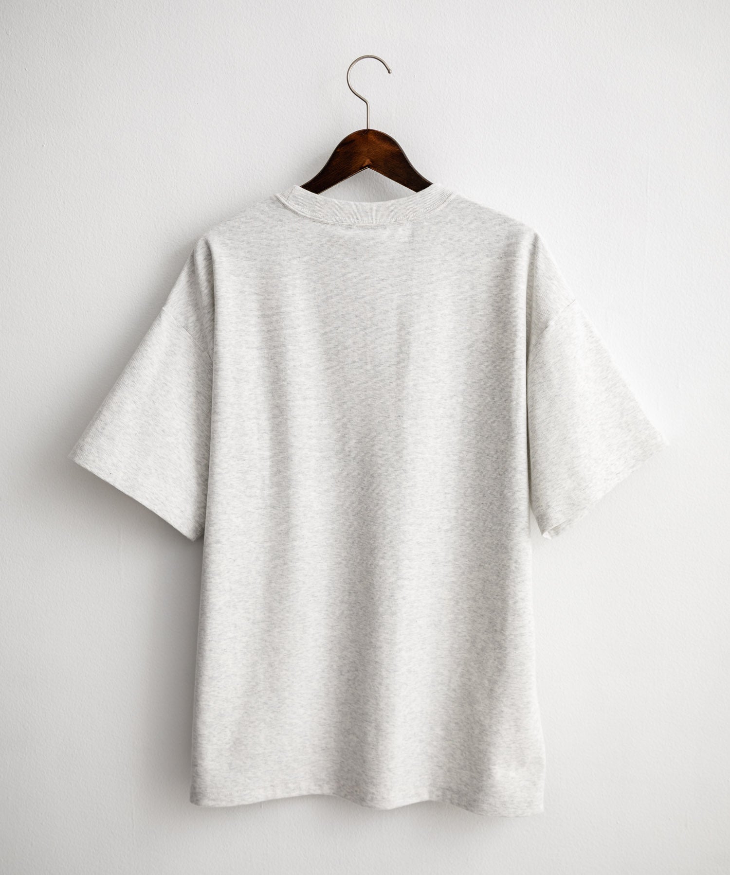 CONVERSE コンバース オーバーサイズフライスシューズエンブレム刺繍胸ポケット付きクルーネック半袖Tシャツ 15725