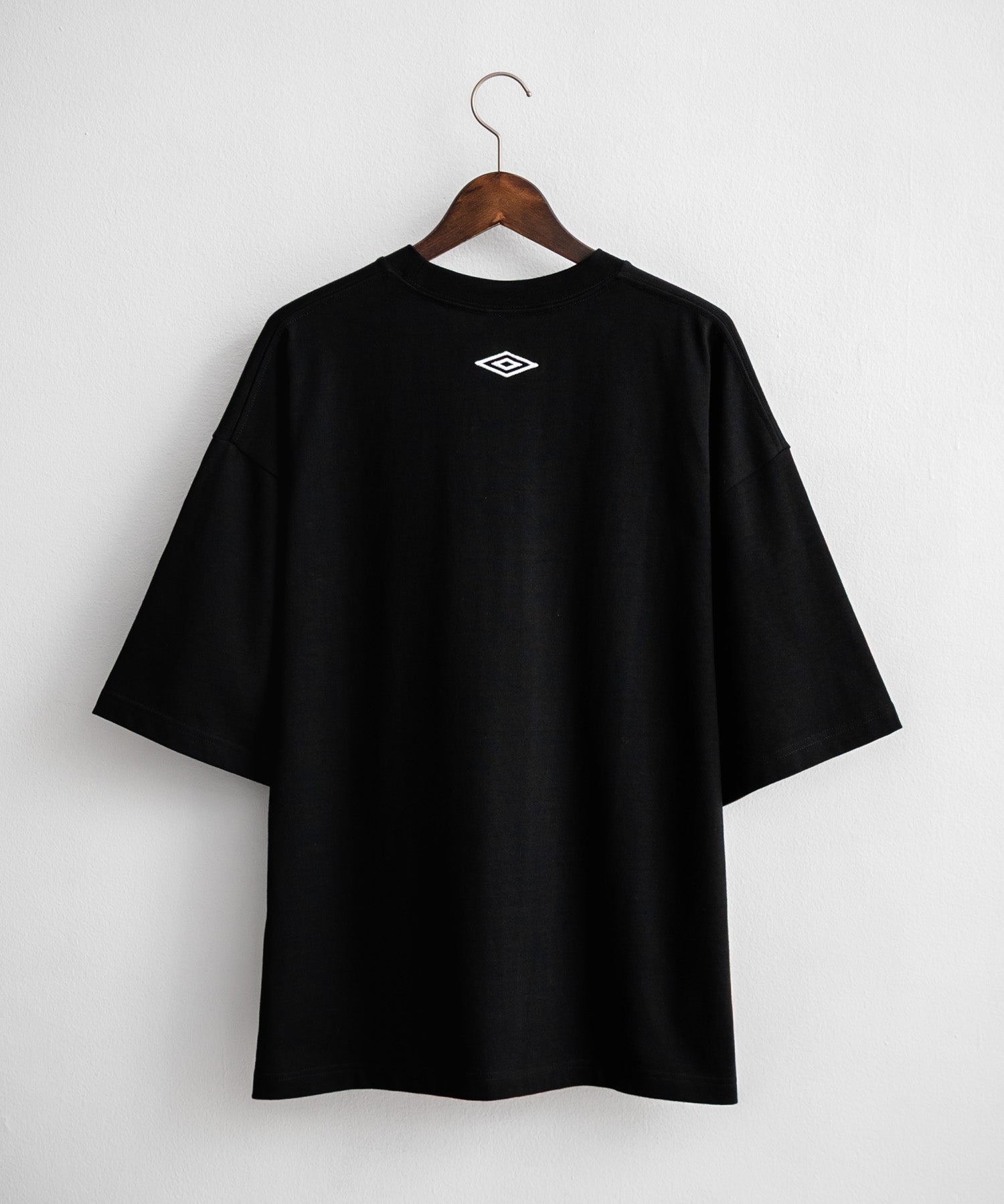 UMBRO アンブロ 別注コラボ オーバーサイズワンポイントロゴ刺繍クルーネック半袖Tシャツ