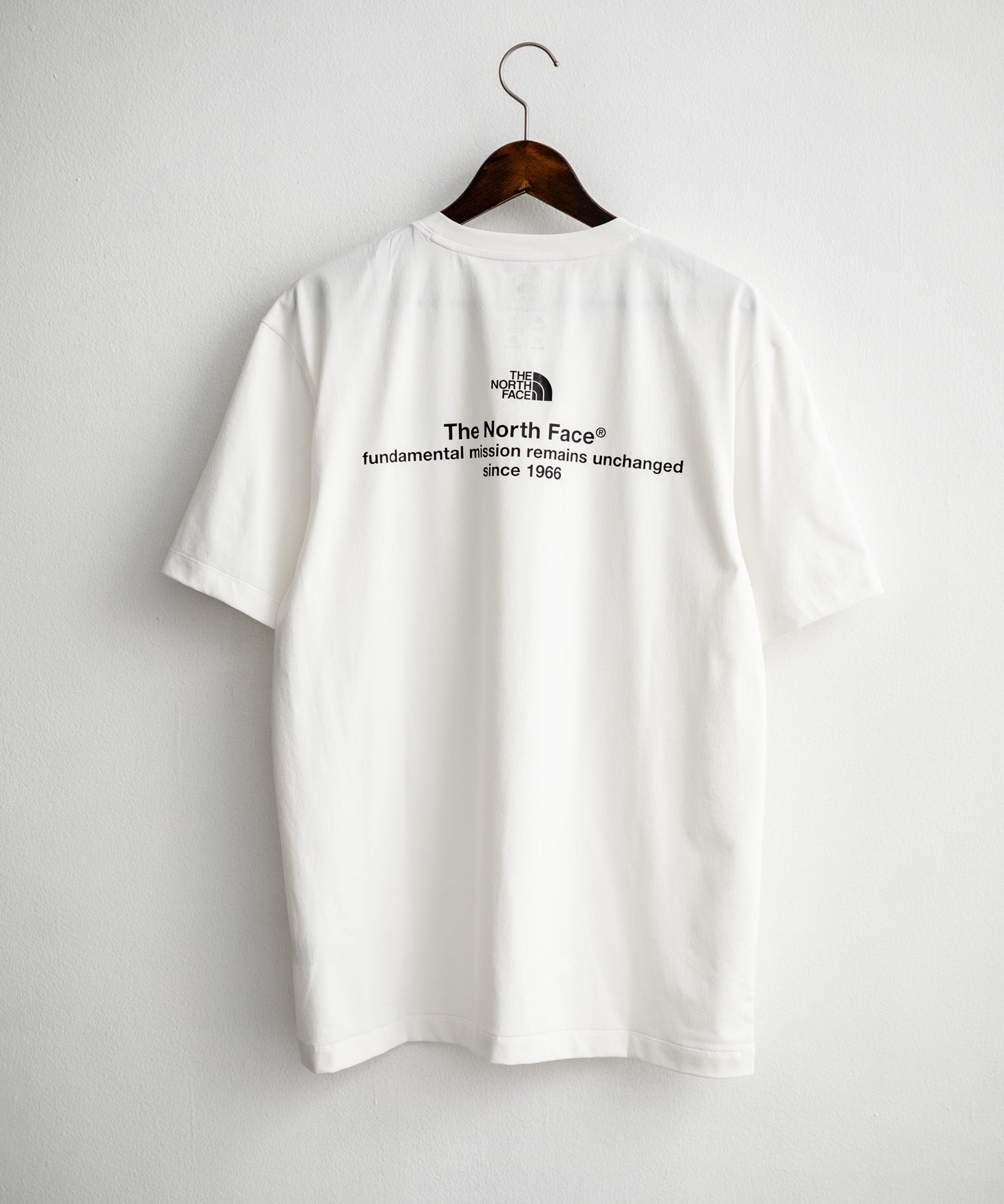 THE NORTH FACE ザ・ノースフェイス M'S MISSION S/S R/TEE レギュラーフィット半袖プリントTシャツ 15939
