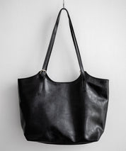 MUCENT ムセント ARMAND FRONT BUCKLE LEATHER SHOULDER BAG UNISEX PUレザーバッグ 16040