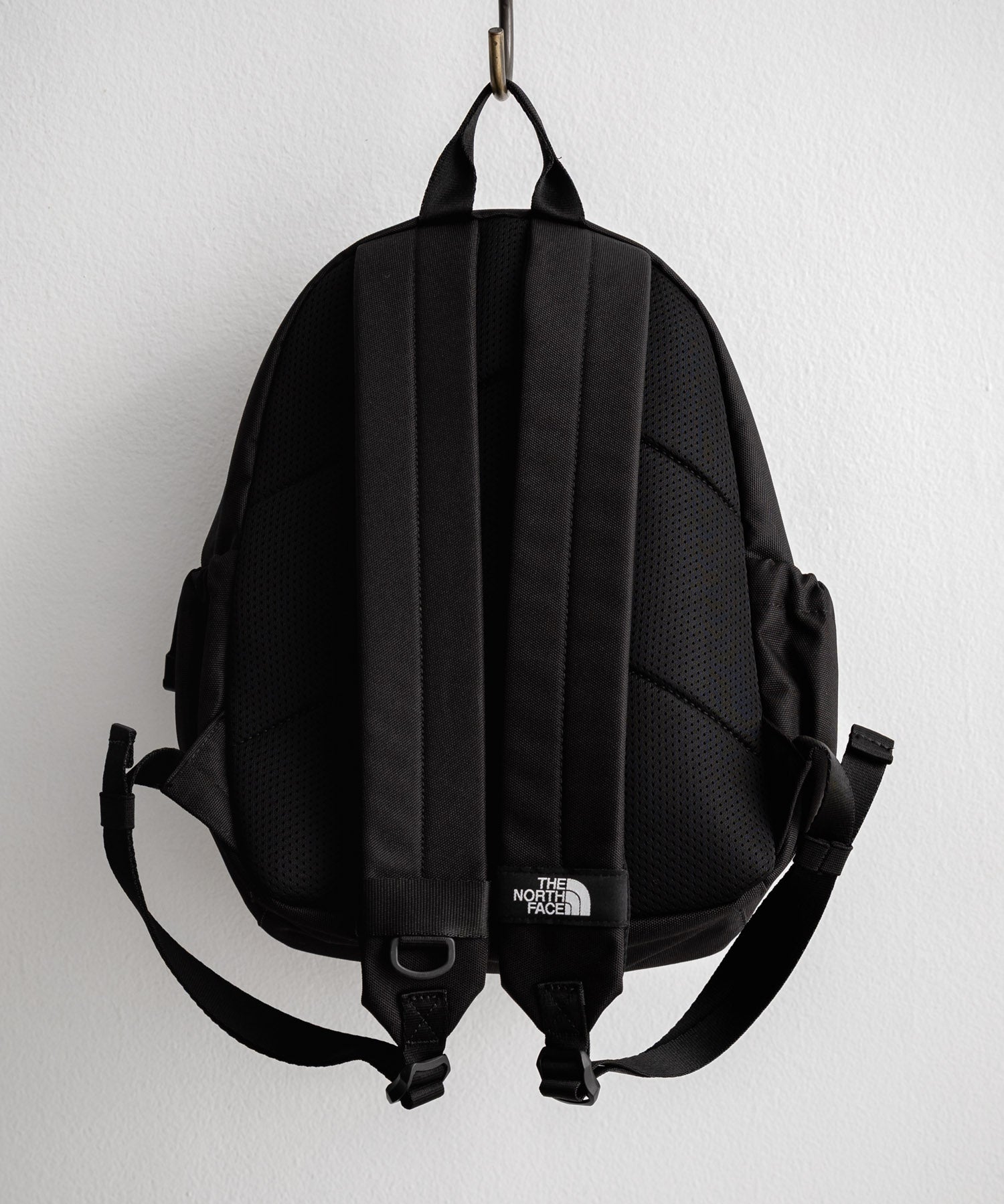 日本未展開モデル WHITE LABEL THE NORTH FACE ELECTRON SLING BAG ミニバックパック 15572