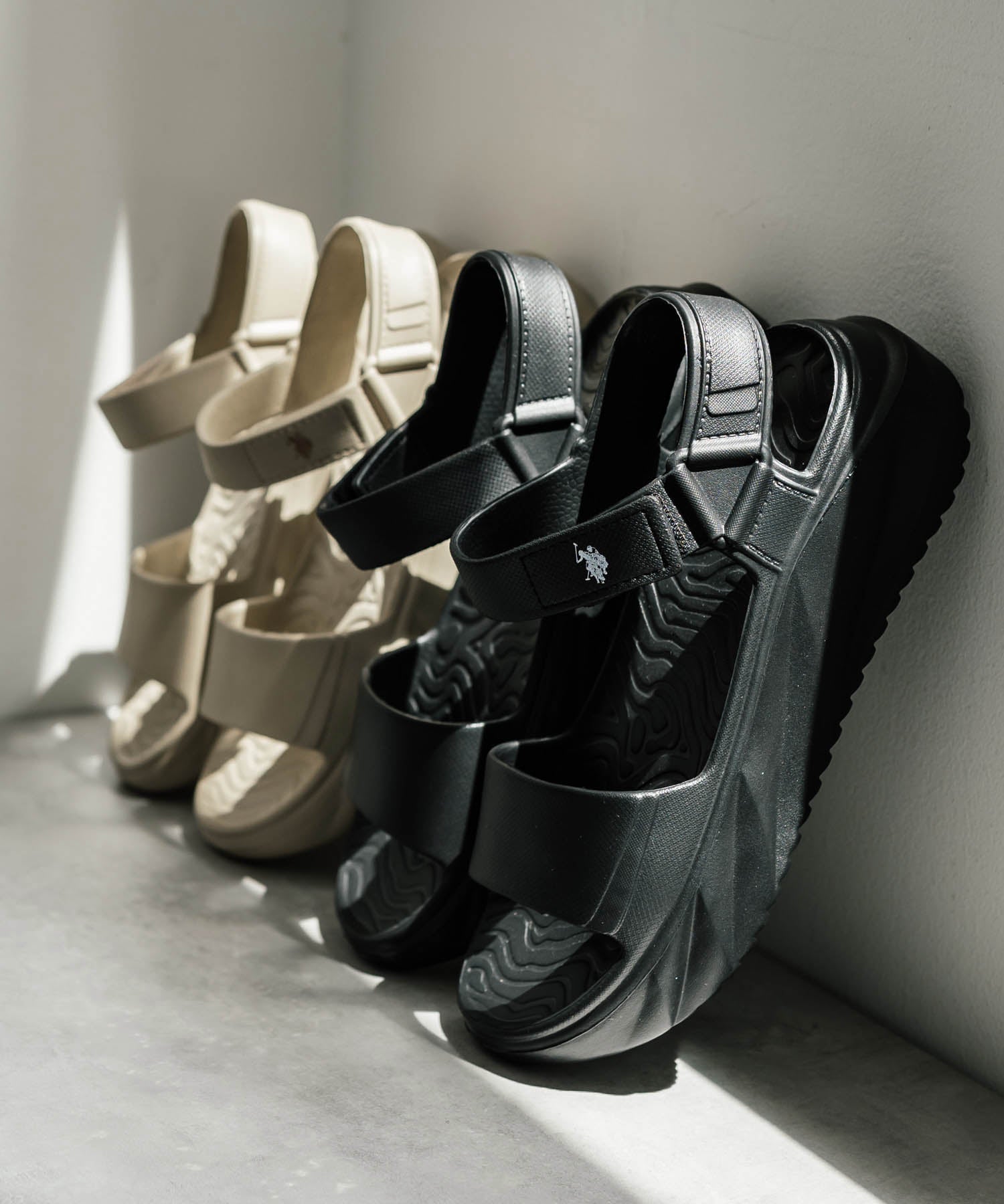 U.S. POLO ASSN. ユーエスポロアッスン W's 厚底ワンベルトサンダル