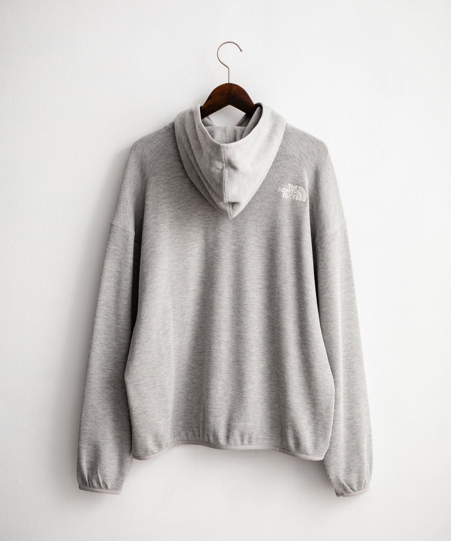 日本未展開モデル THE NORTH FACE ザ・ノースフェイス WHITE LABEL ホワイトレーベル WAFFLE HOOD PULLOVER オーバーサイズワッフルミニボックスロゴ刺繍パーカー 15065