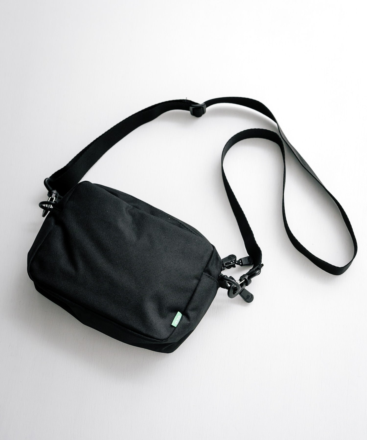 THE NORTH FACE ザ・ノースフェイス WHITE LABEL ホワイトレーベル 韓国限定 WL Logo Cross Bag S ロゴクロスバッグ ショルダーバッグ