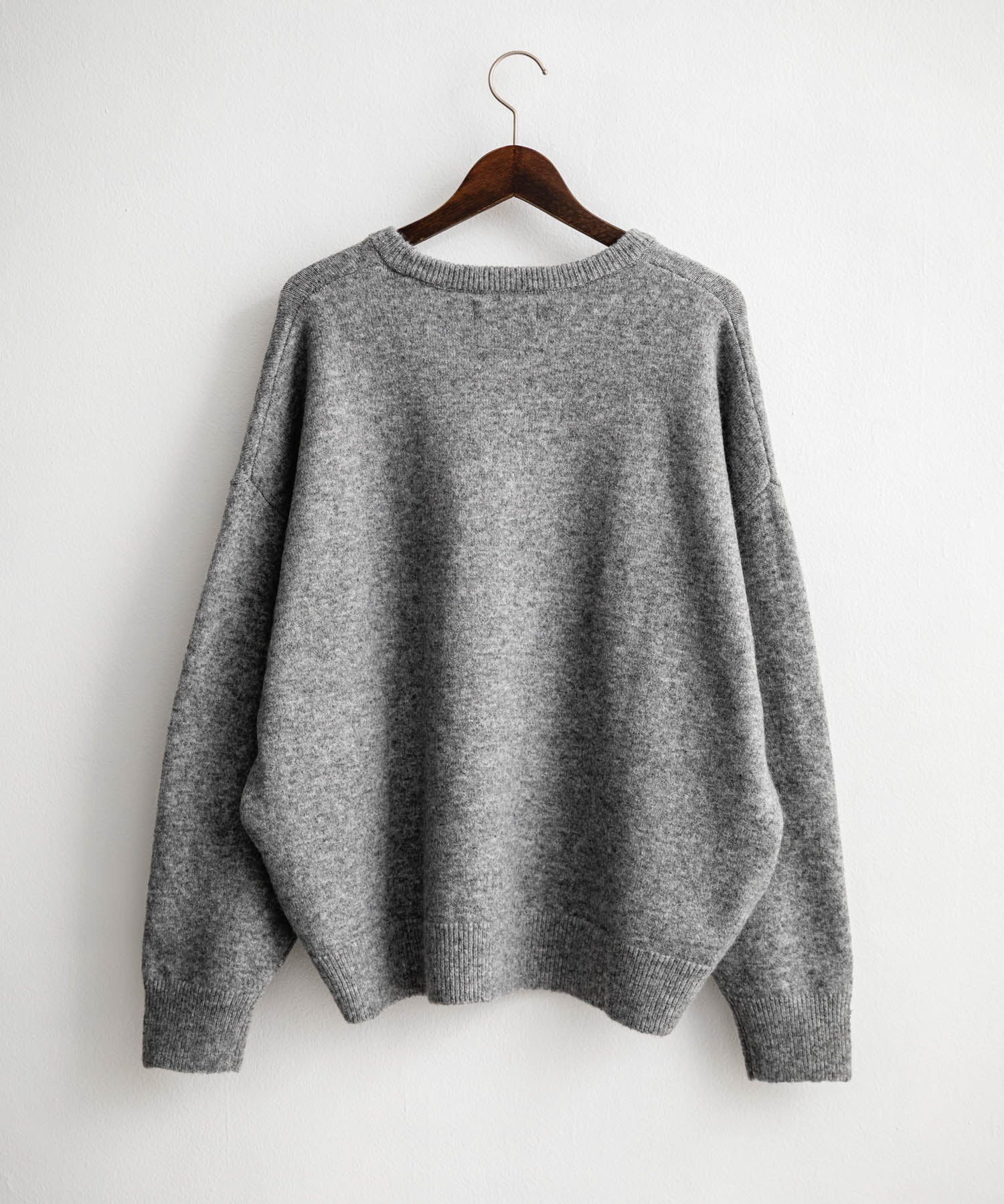 オーバーサイズ5Gウール混天竺ショート丈クルーネックニットセーター 15192