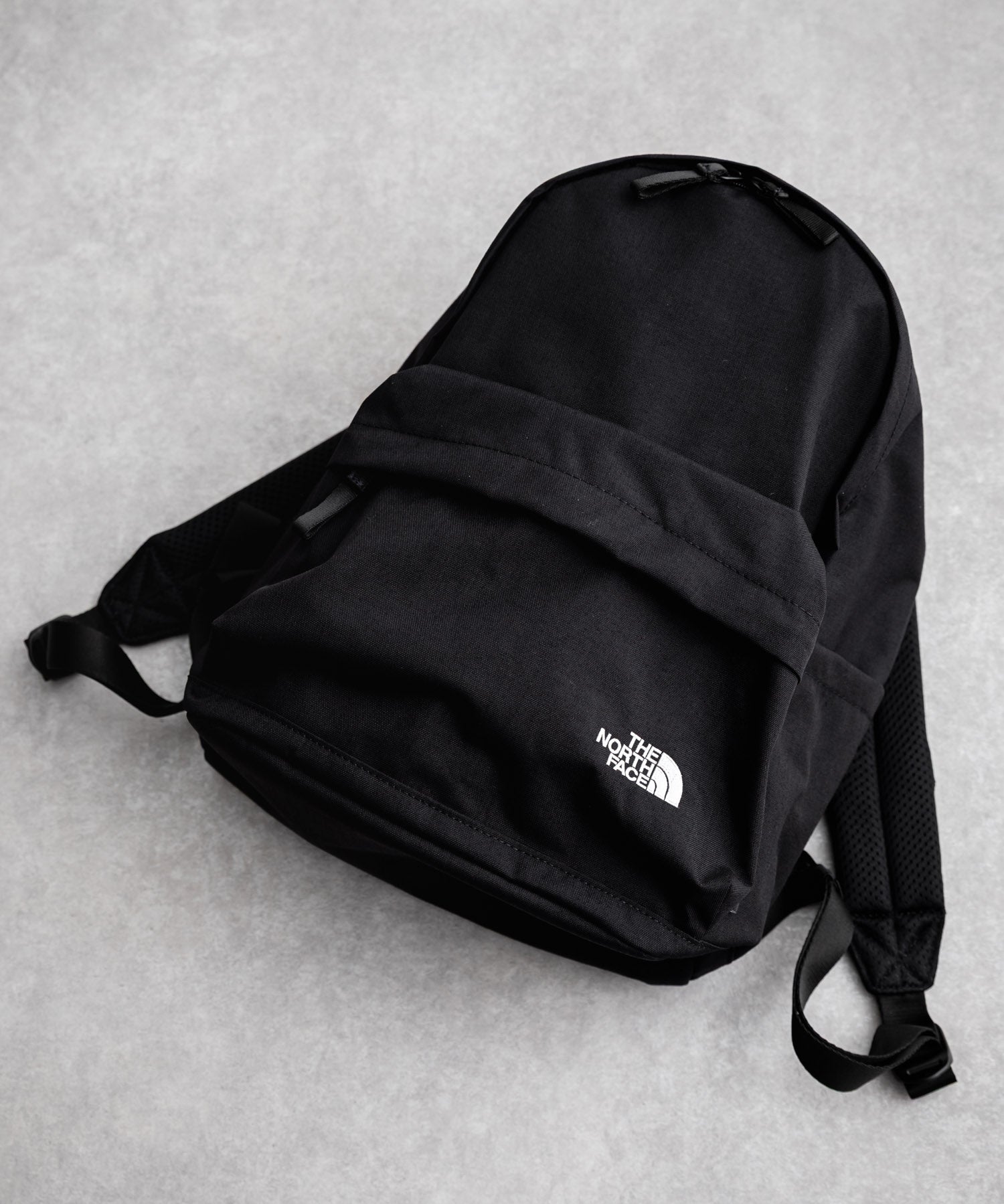 THE NORTH FACE ザ・ノースフェイス TNF DAY PACK M デイパック/ナイロンリュック 15649