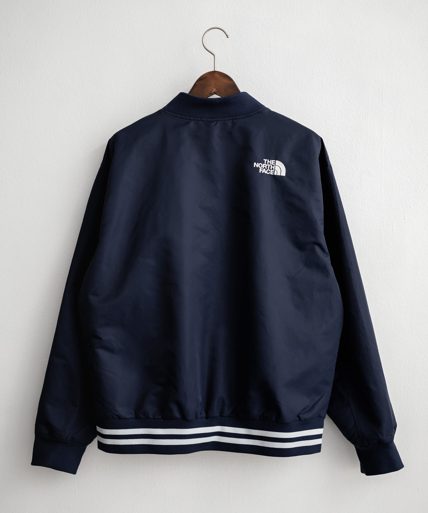 THE NORTH FACE ザ・ノースフェイス M'S BRETON JACKET ワンポイントロゴ刺繍スタジャン/ナイロンジャケット 15886