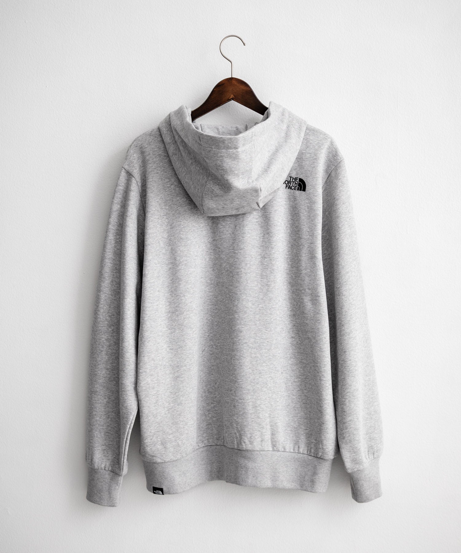 THE NORTH FACE ザ・ノースフェイス FINE HOODIE/裏起毛ロゴワンポイントプルオーバーパーカー 15485