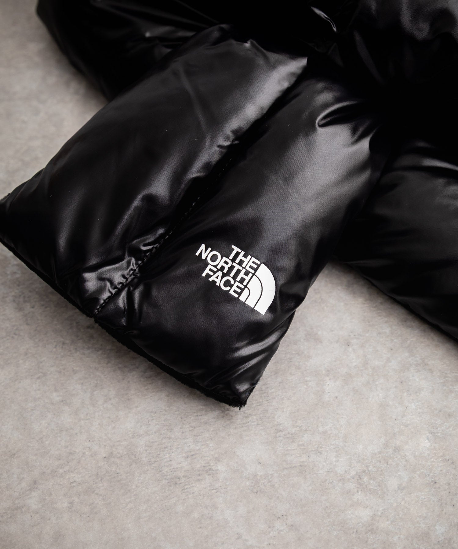 日本未展開モデル WHITE LABEL THE NORTH FACE COMPACT T-BALL MUFFLER ティーボールパディングマフラー/ファーマフラー 15249