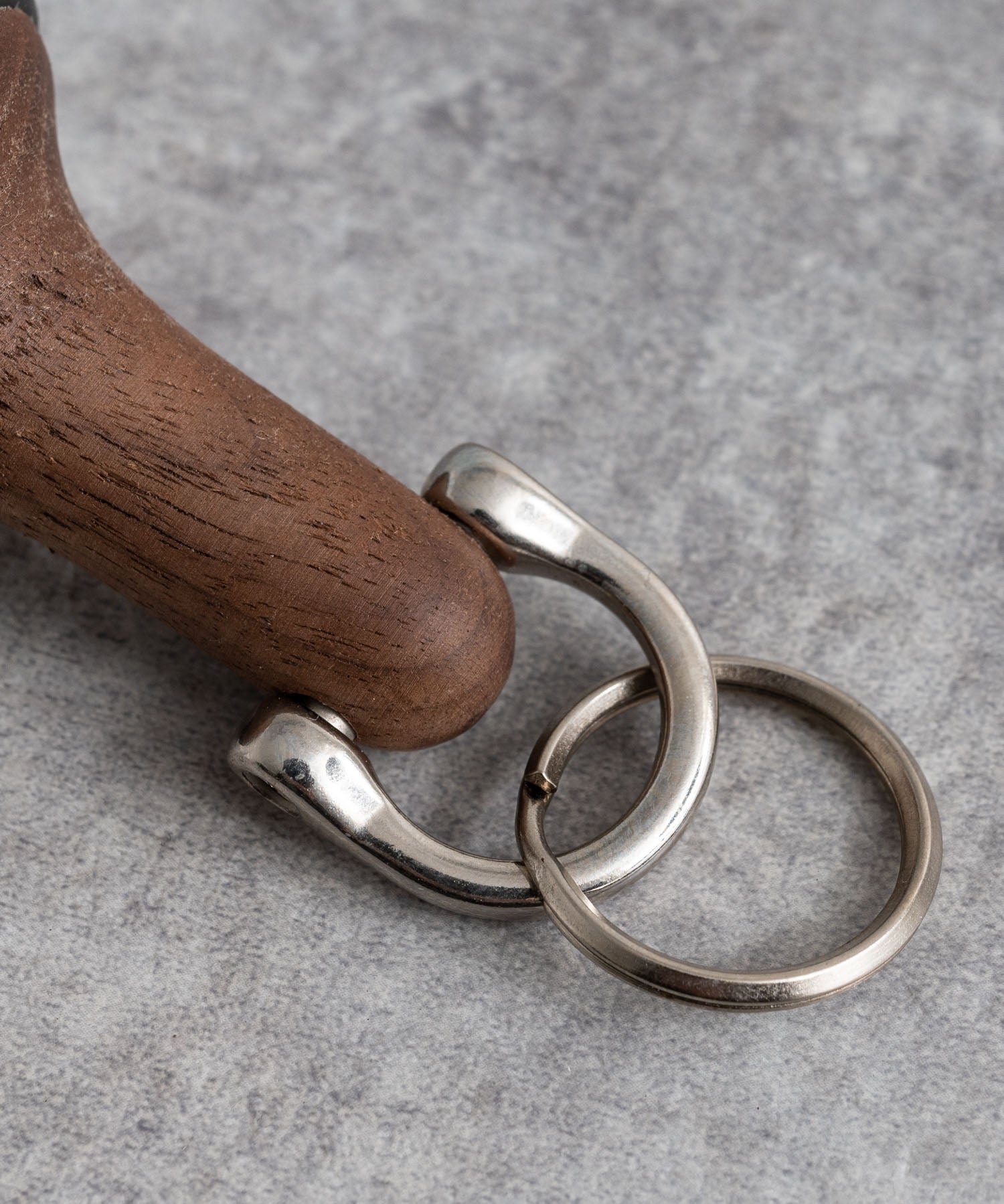 Butler Verner Sails バトラーバーナーセイルズ 日本製 国産 WALNUT THE HOTEL KEY HOLDER JW-2579 12337