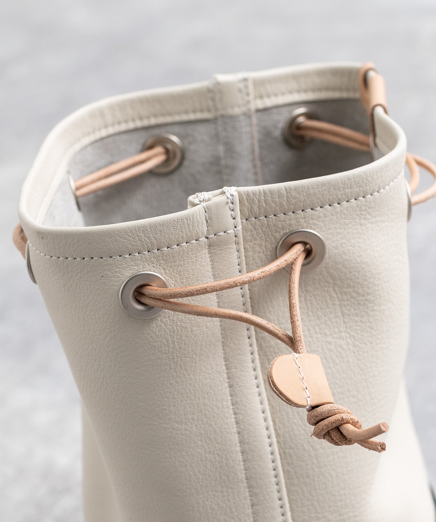 Butler Verner Sails バトラーバーナーセイルズ 日本製 国産DARUMA ALLレザー巾着バッグ JA-2635 11515