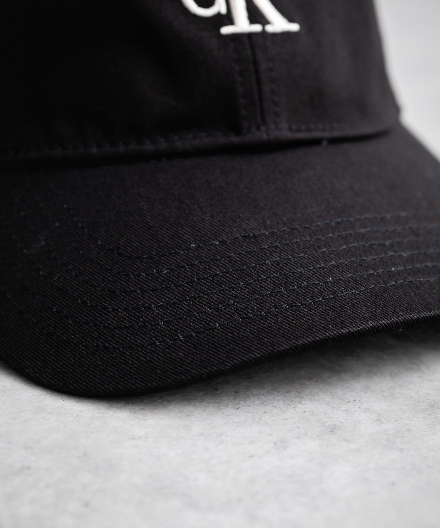 Calvin Klein カルバンクライン LOGO TWILL CAP ワンポイントロゴツイルベースボールキャップ 15930