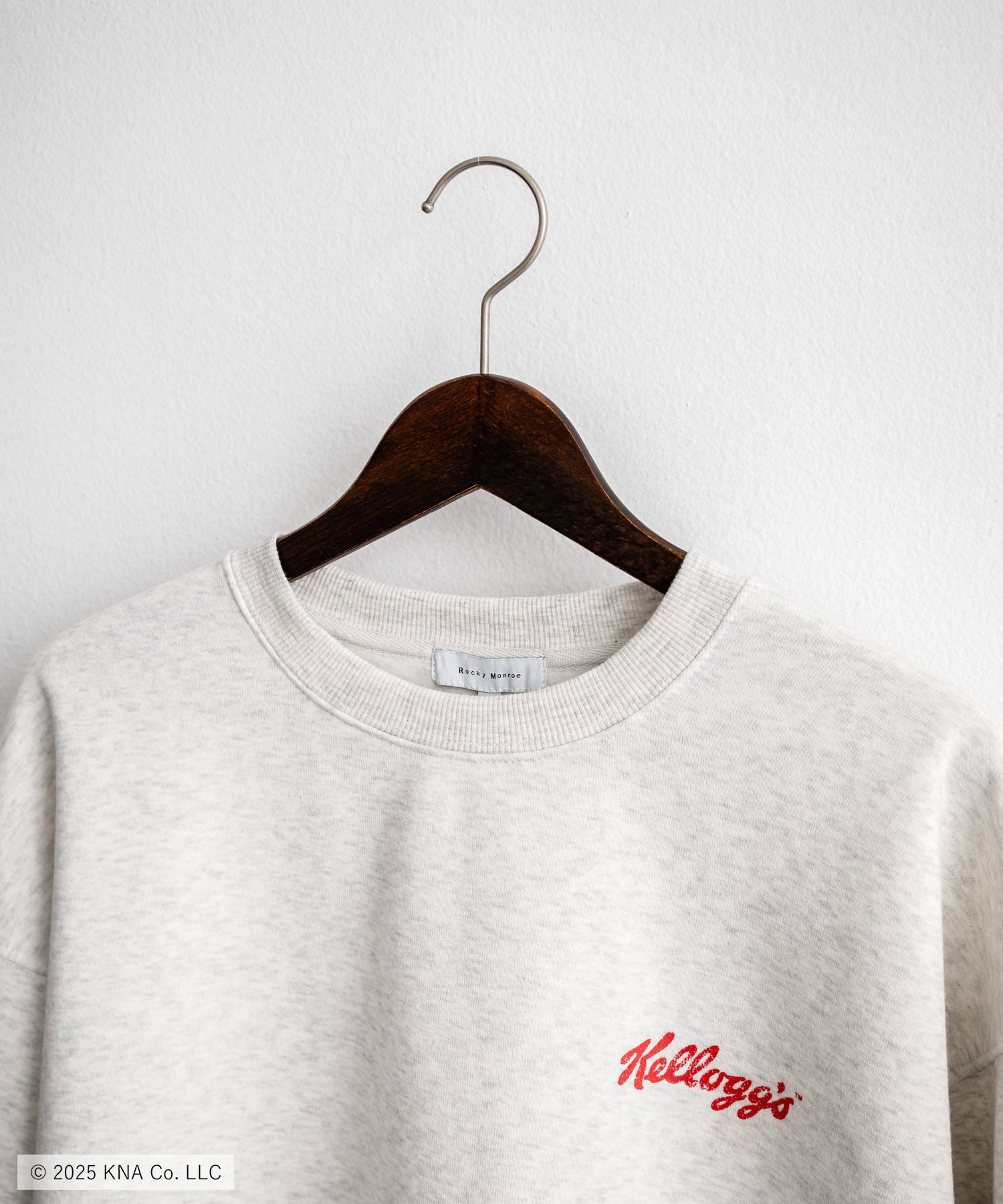 Kellogg's 別注コラボ オーバーサイズヴィンテージライクグラフィックプリント裏起毛スウェットトレーナー 15117