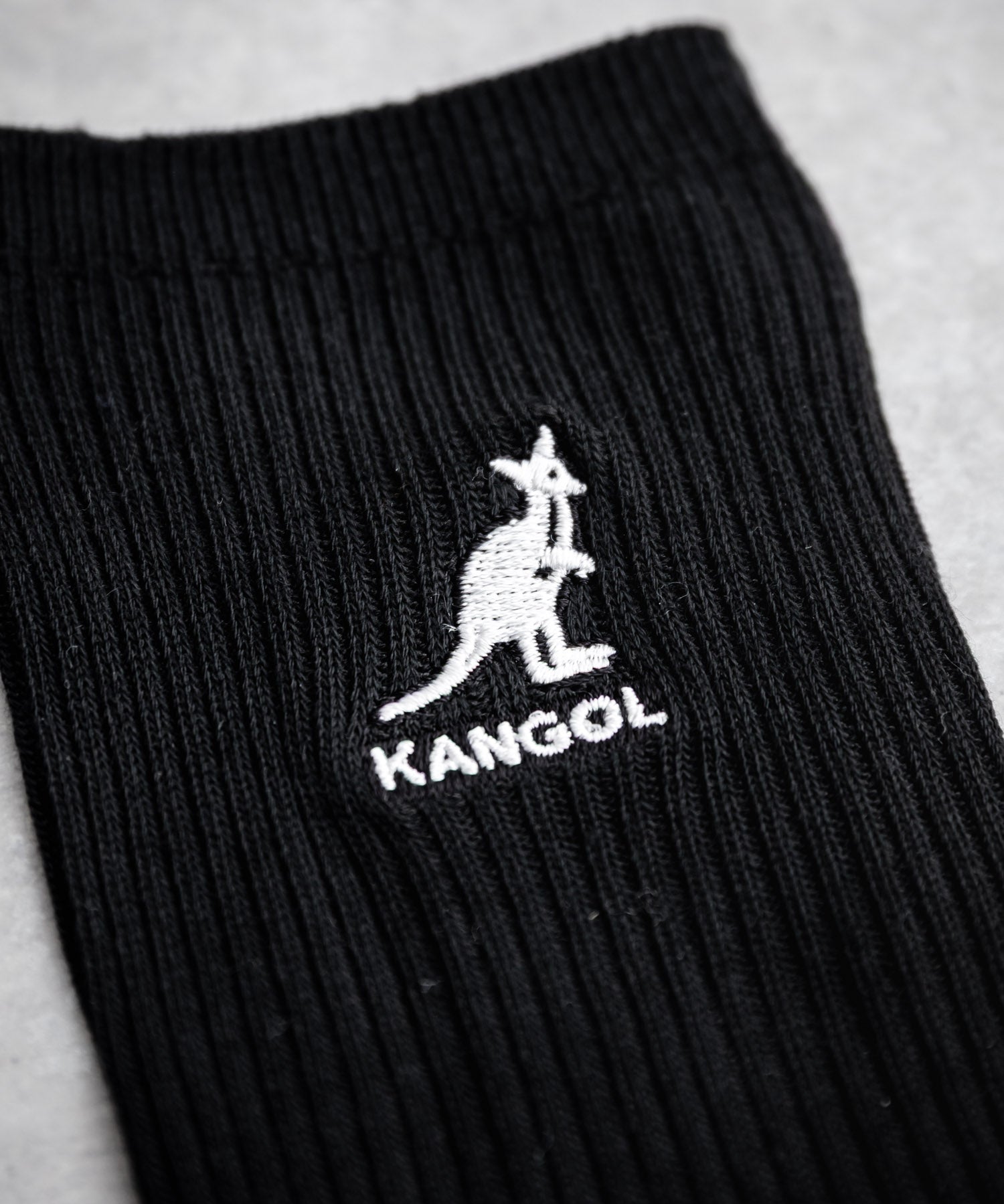 KANGOL カンゴール W's 3P ミドル丈スクールリブソックス/ワンポイント刺繍靴下 15688
